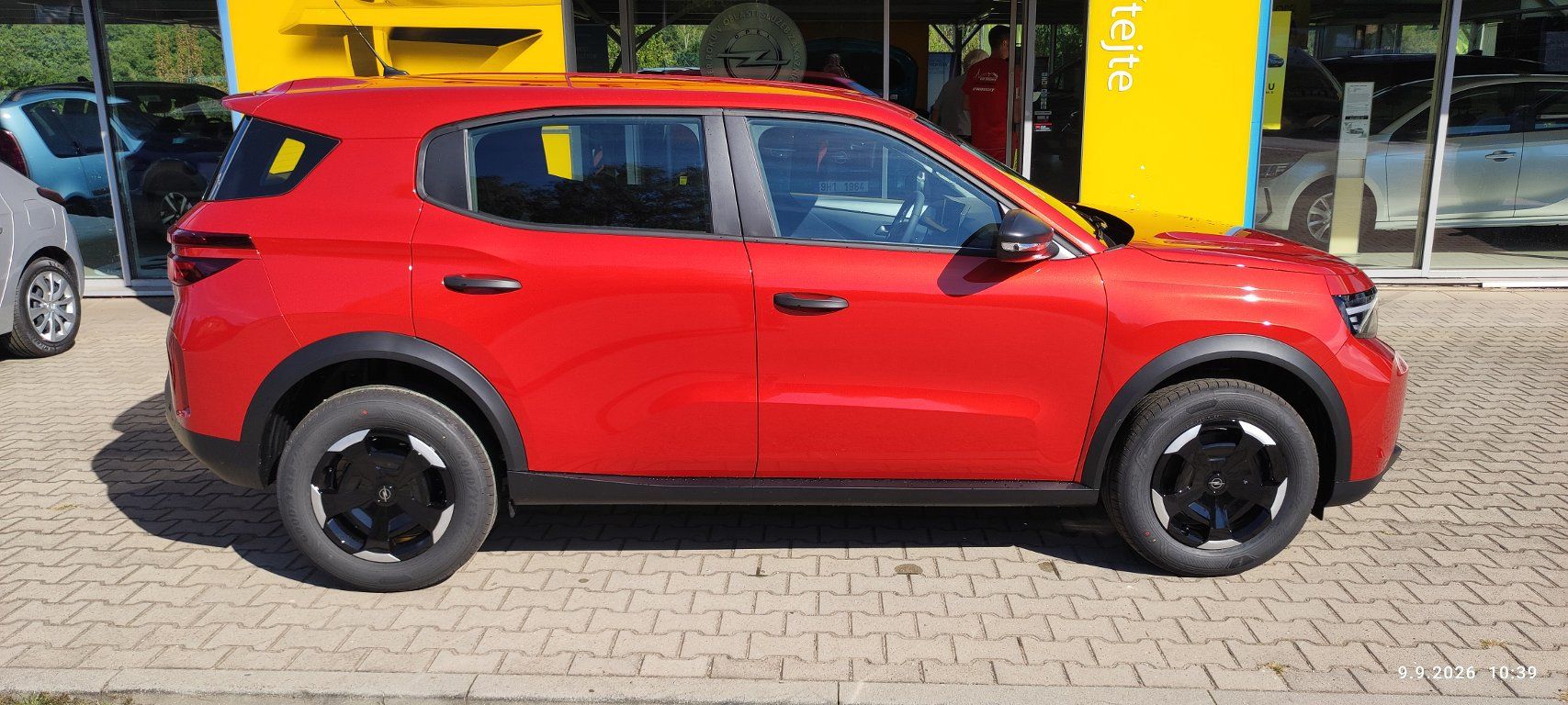 Opel Frontera, HYBRID EDITION 1,2 TURBO 81kW - fotka 3