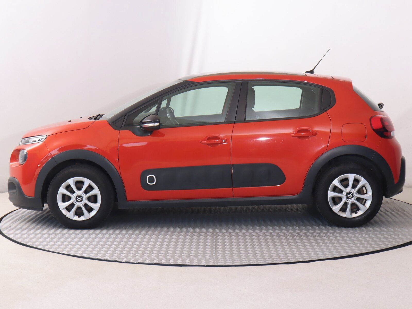 Citroën C3, 1.2 VTi, Serv.kniha - fotka 3