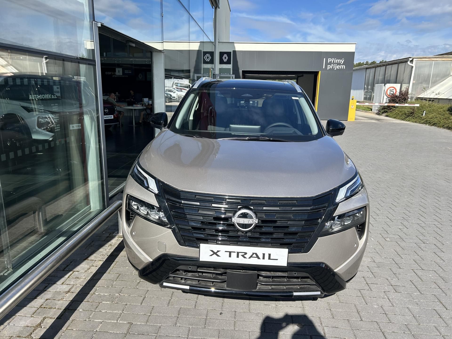 Nissan X-Trail, E-POWER 213HP 4x4 Tekna - fotka 2