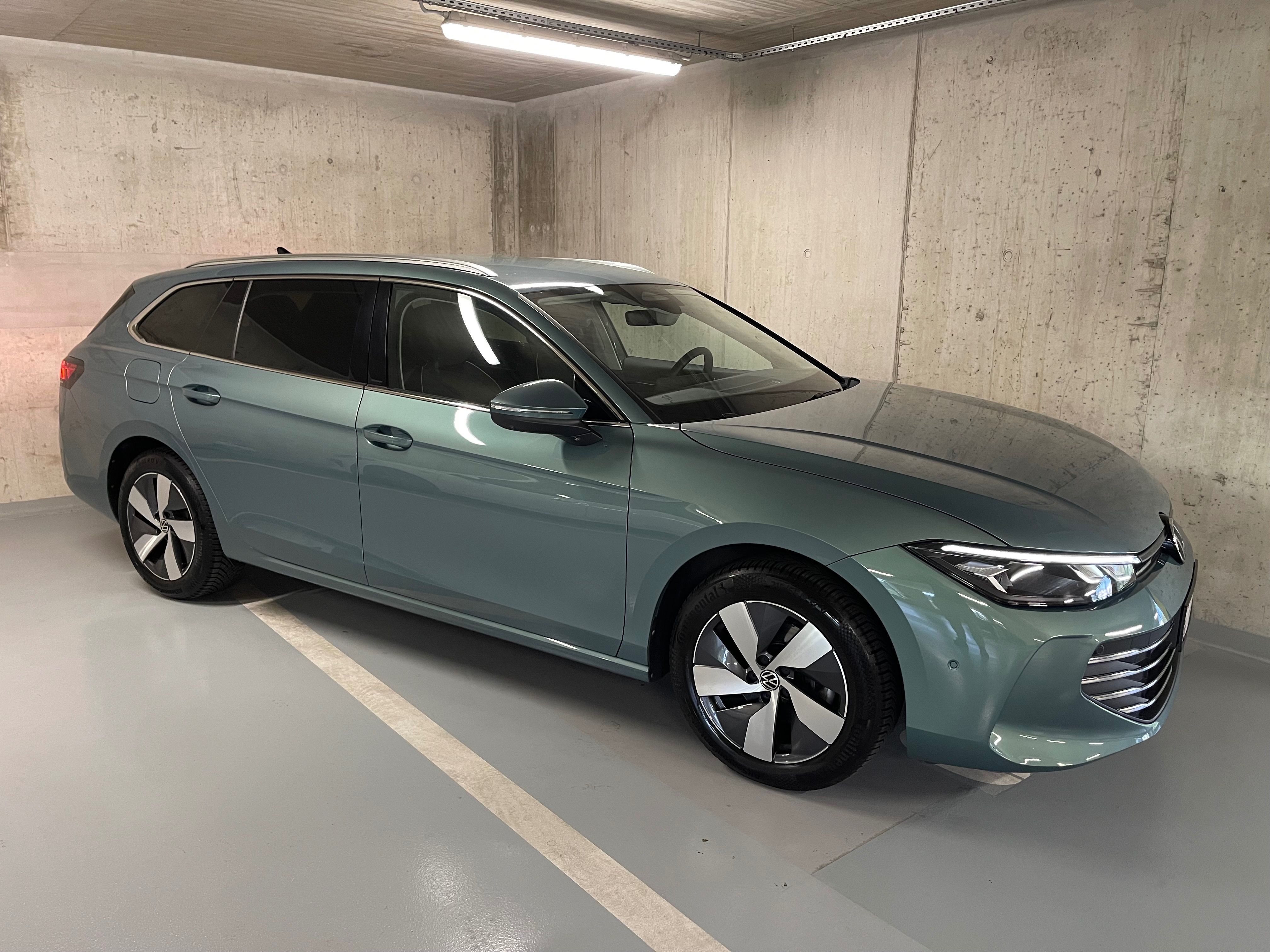 Volkswagen Passat, Tažné/360kamery/Záruka/El.sed. - fotka 2