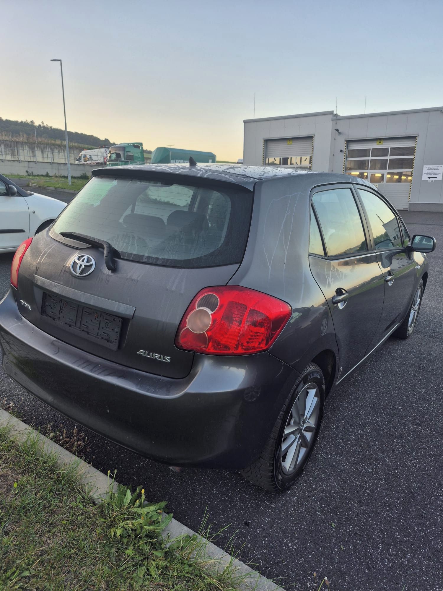 Toyota Auris, Toyota Auris 1.33 - po servisu - fotka 3