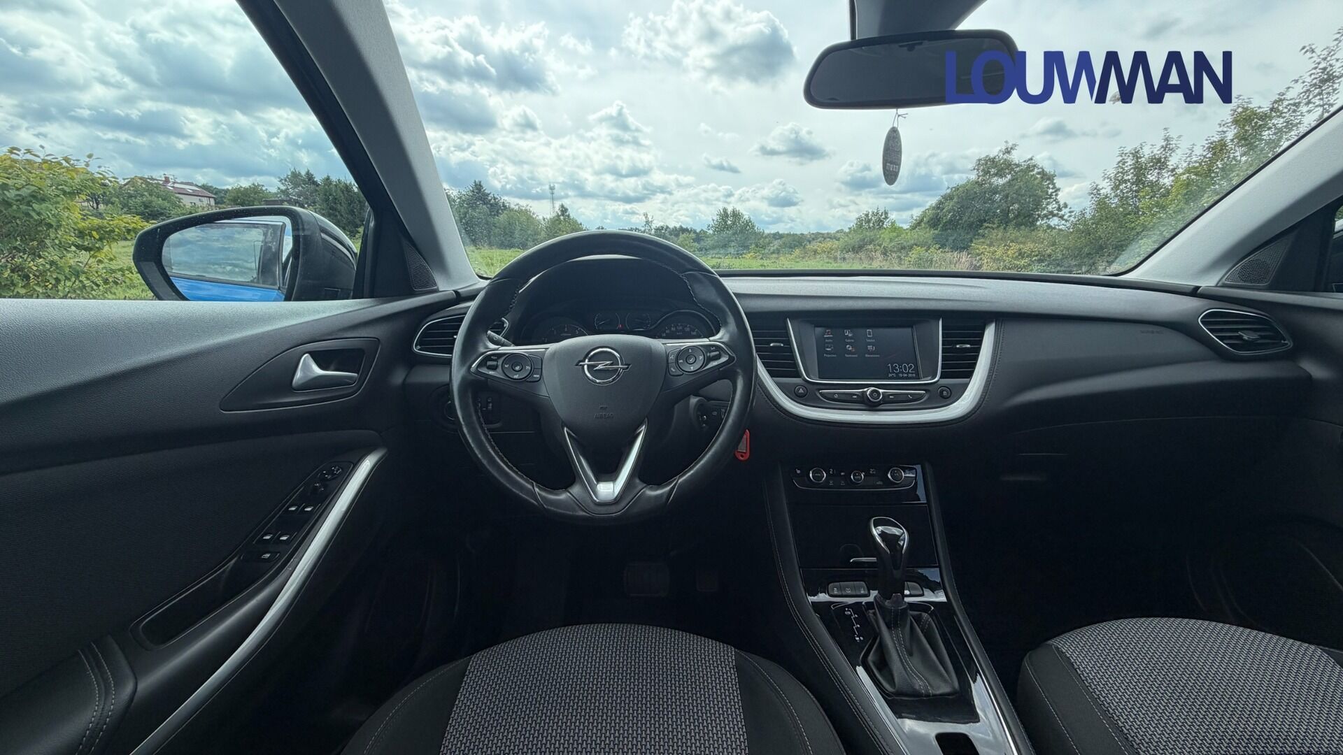 Opel Grandland X, 1.2T INOVATION - fotka 5