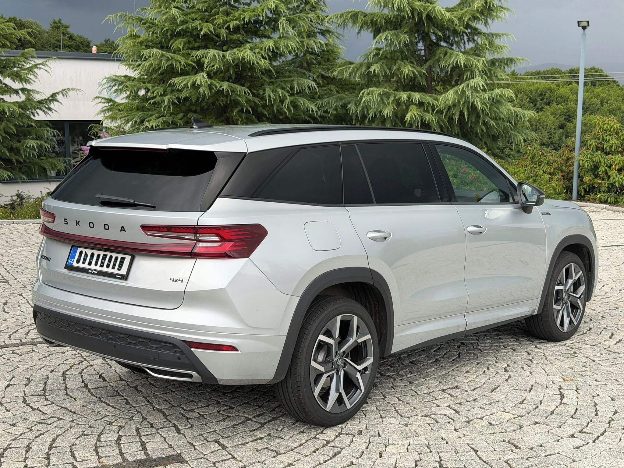 Škoda Kodiaq, 2.0 TDI 142kW Sportline 4x4 - fotka 5