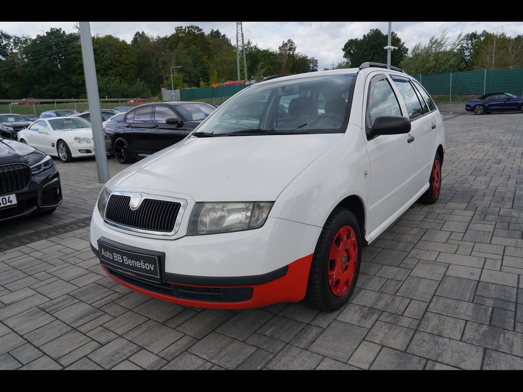 Škoda Fabia, Škoda Fabia 1.2i 12V ČR 1. maj - fotka 2