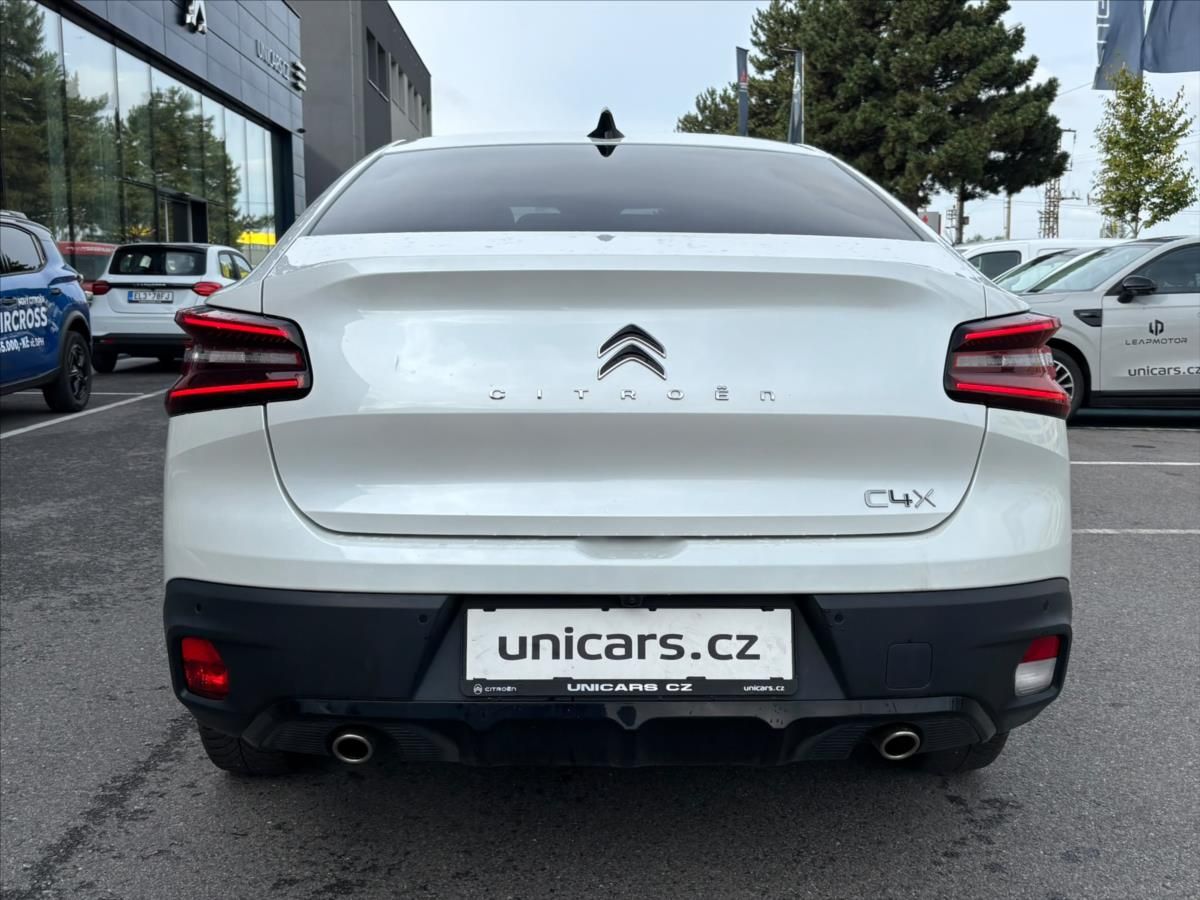 Citroën C4 X, 1,2 PureTech  Shine EAT8 - fotka 5