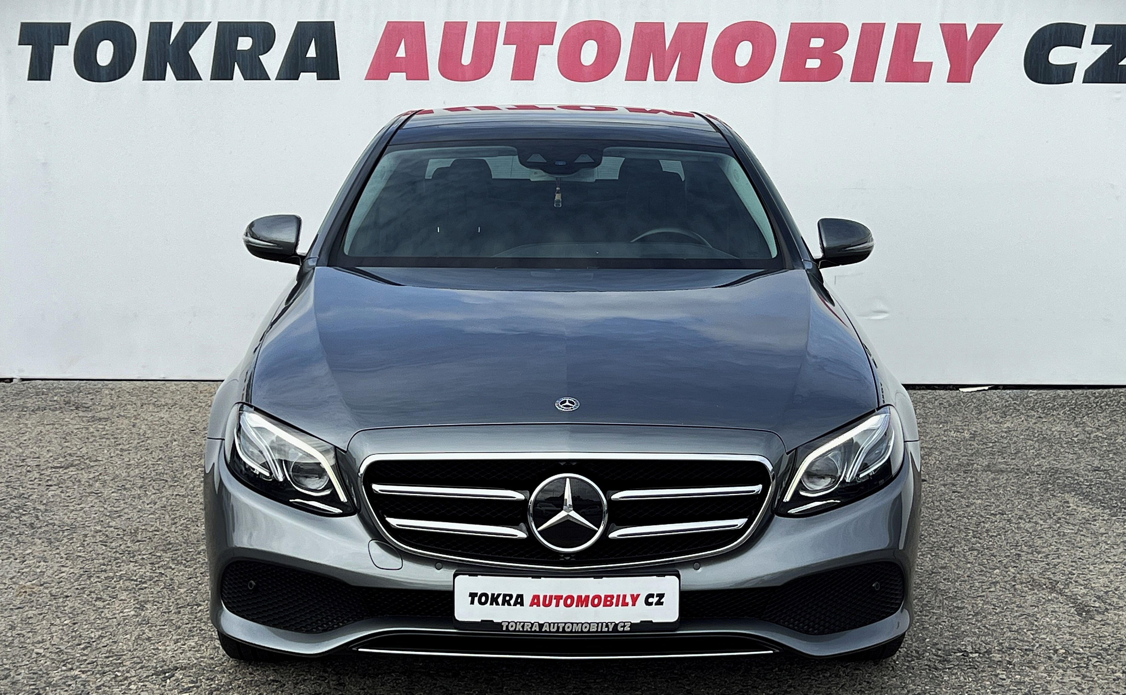 Mercedes-Benz Třídy E, E400d 4Matic *TOP VÝBAVA* ACC - fotka 2