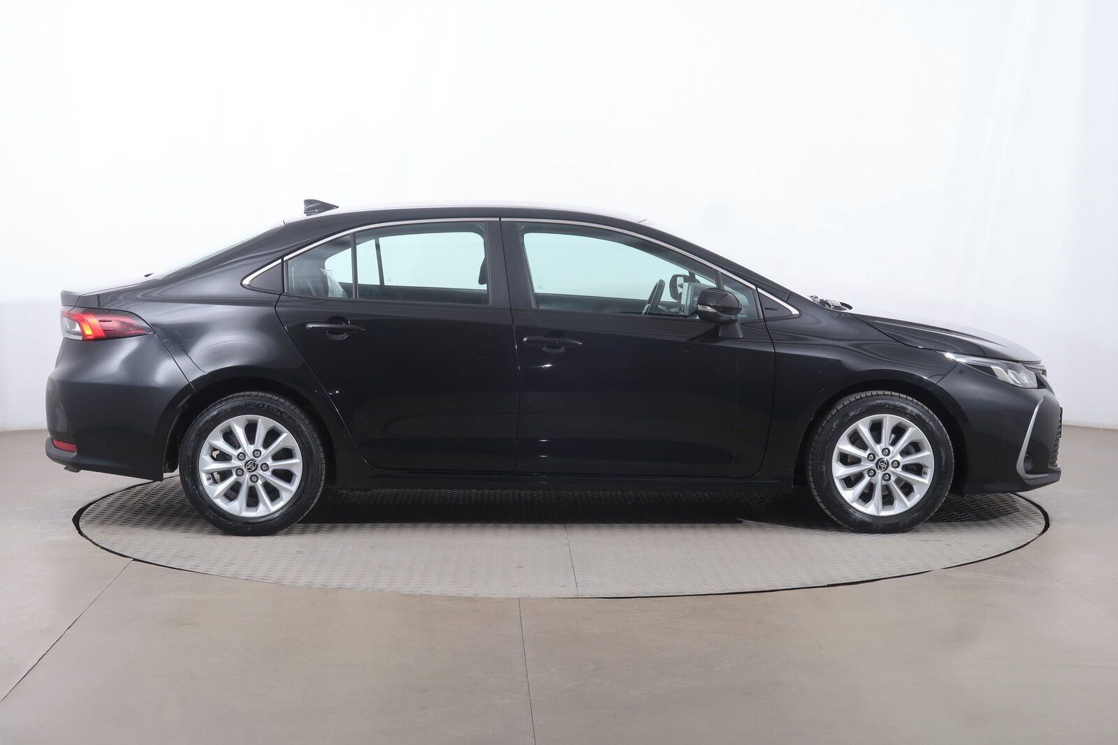 Toyota Corolla, 1.5 VVT-i, Serv.kniha - fotka 6