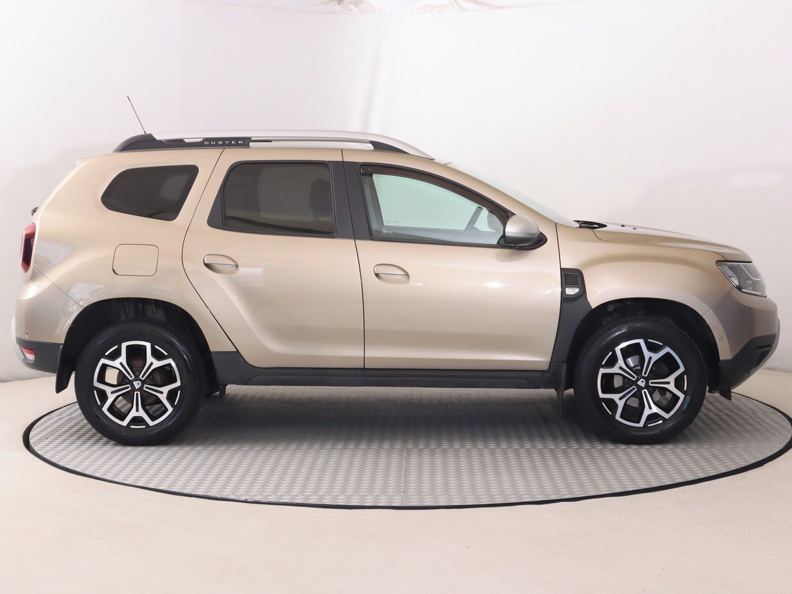 Dacia Duster, 1.0 TCe, LPG, Serv.kniha - fotka 6