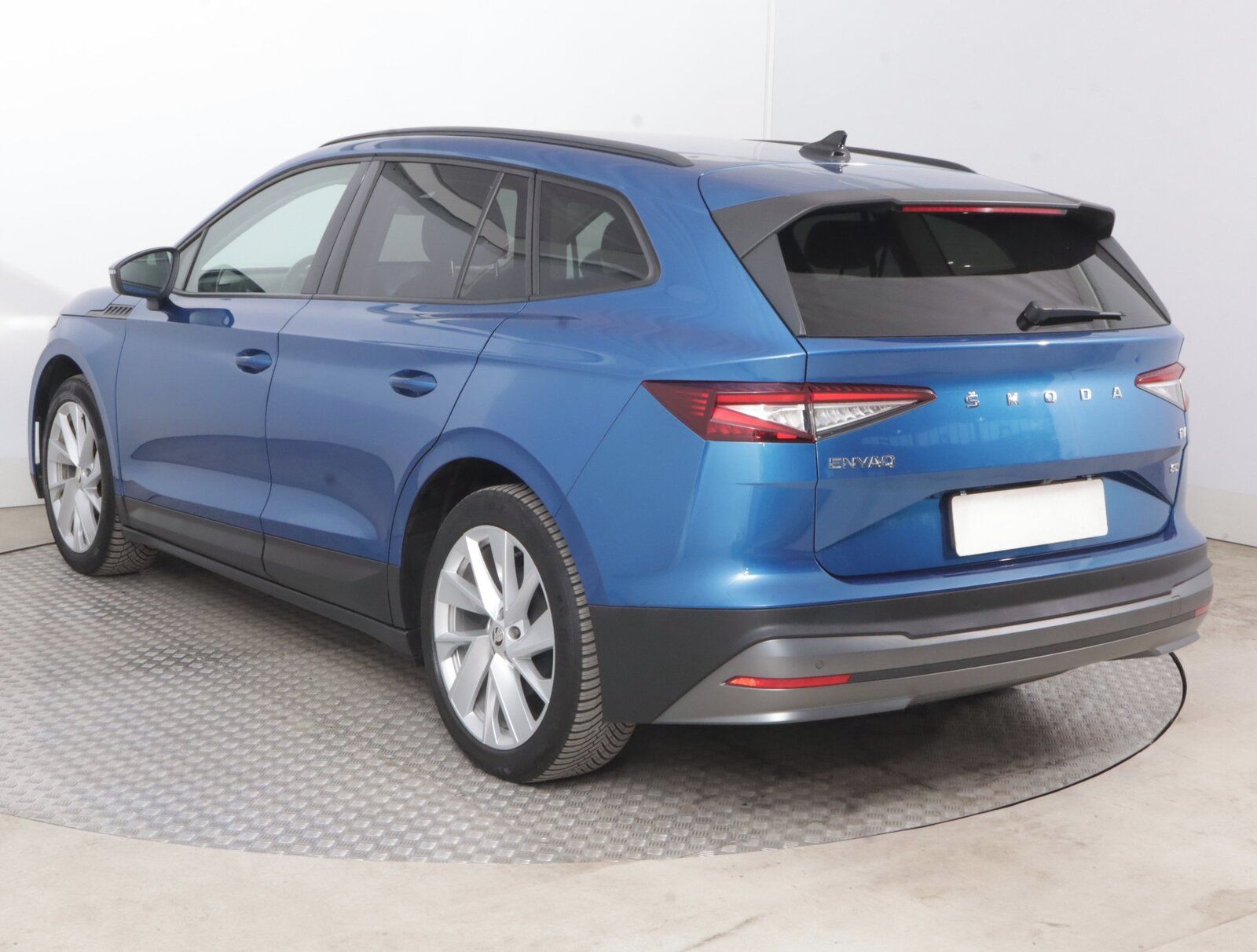 Škoda Enyaq, iV 60 (62 kWh), Automat, Kůže - fotka 4