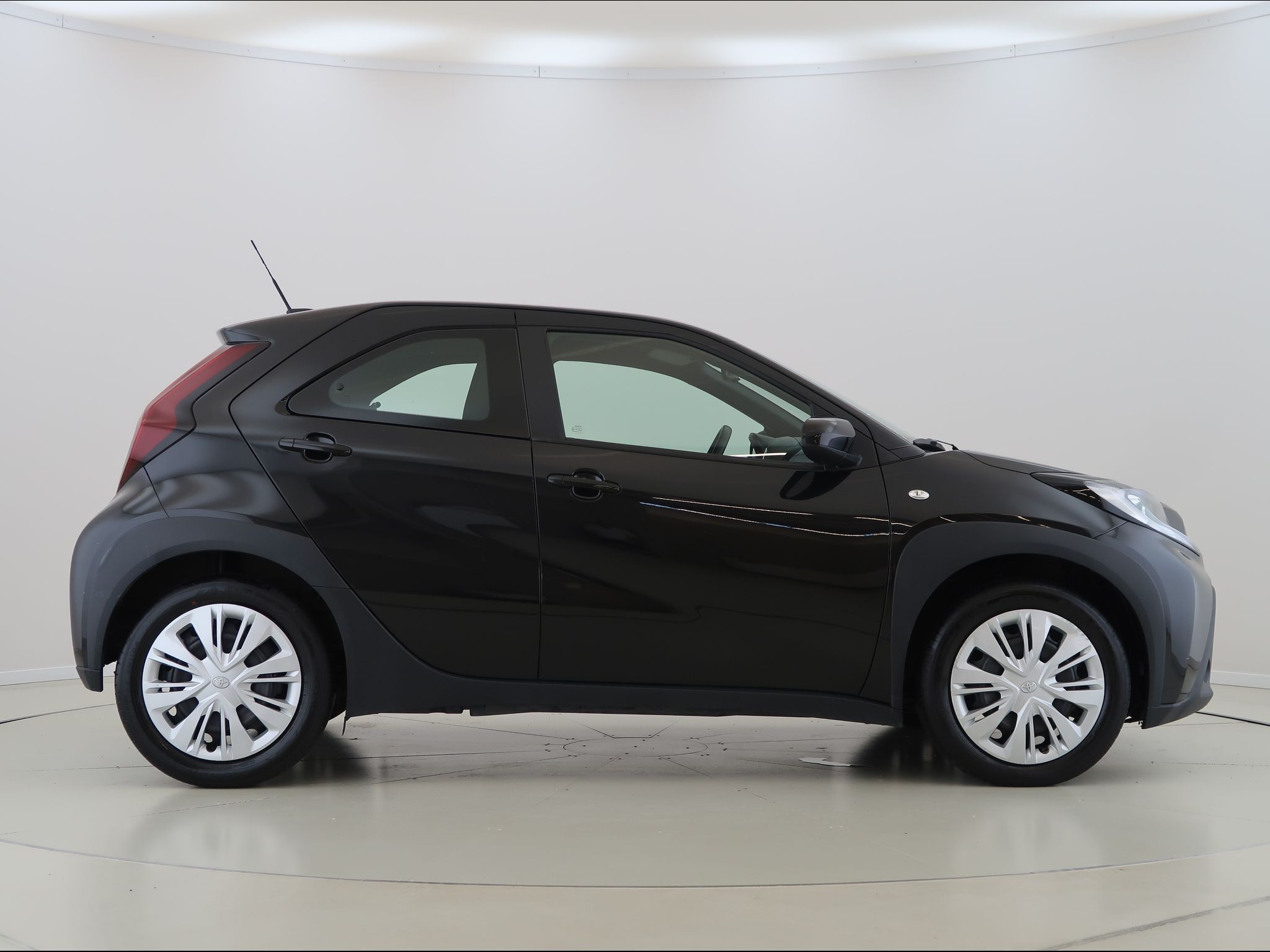 Toyota Aygo, 1.0,53kW,AT,CZ,1Maj,Comfort - fotka 4