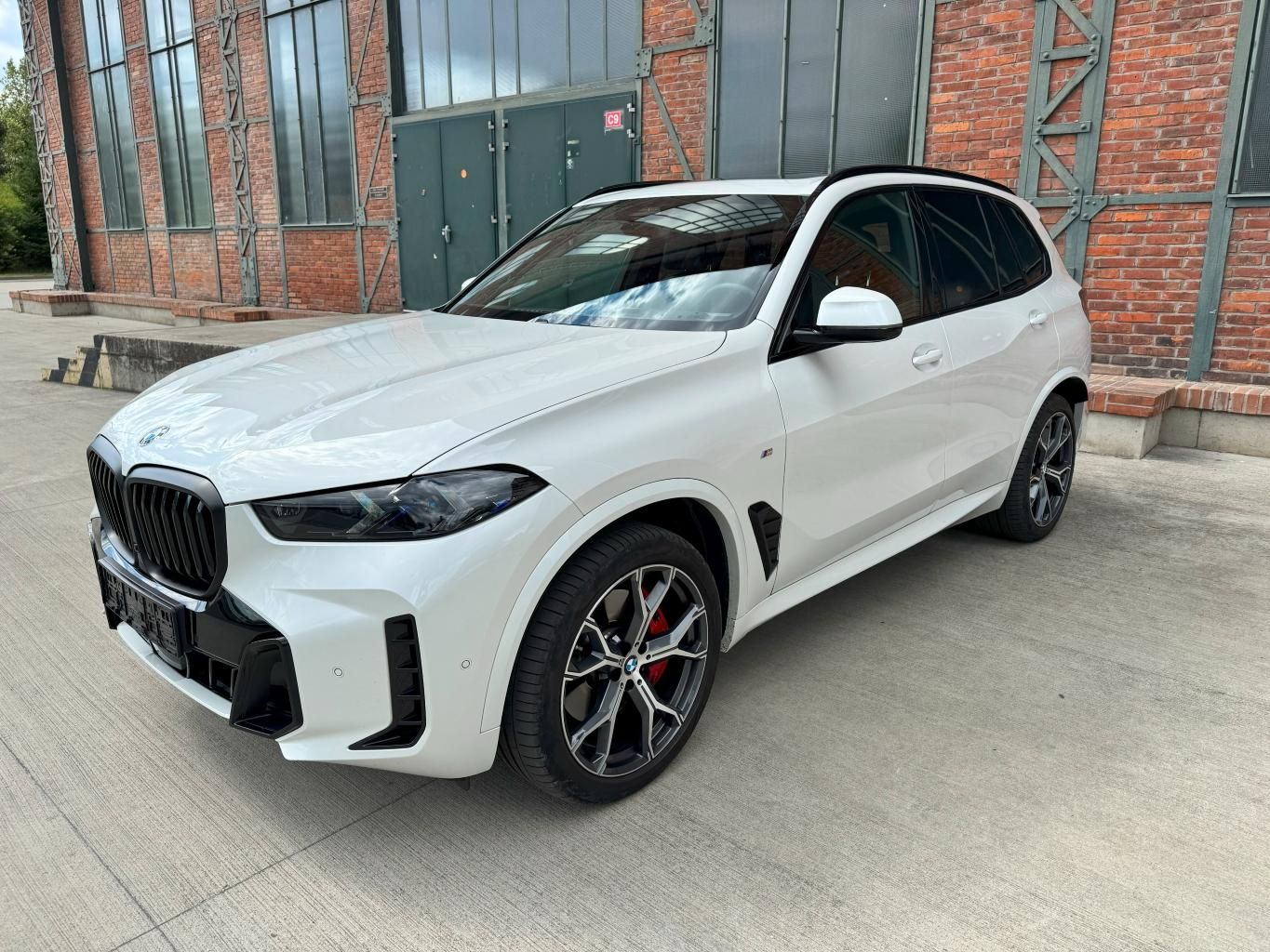 BMW X5, xDrive 30d M PAKET - fotka 3