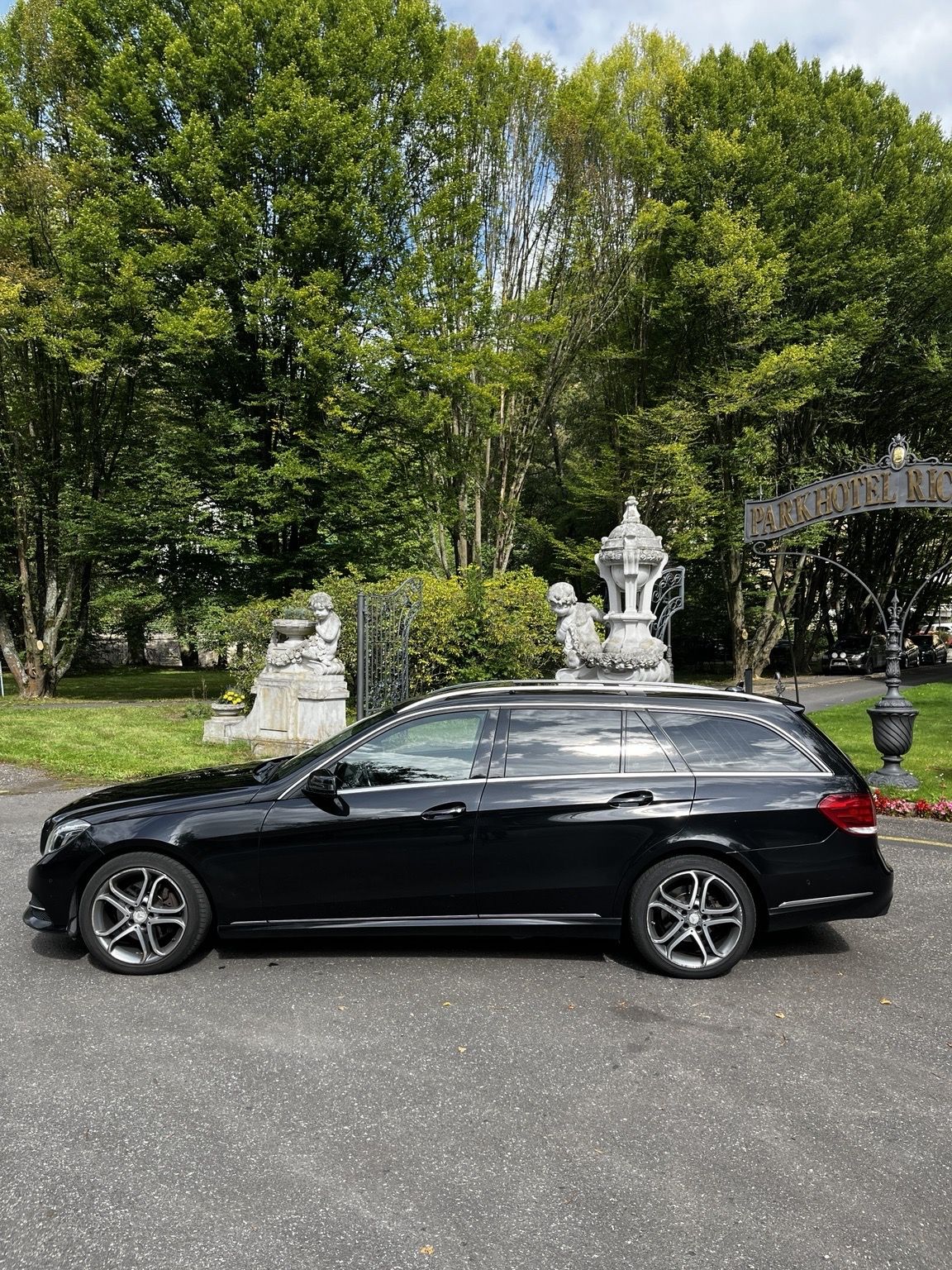 Mercedes-Benz Třídy E, Mercedes-Benz E220 CDI T Avant - fotka 5