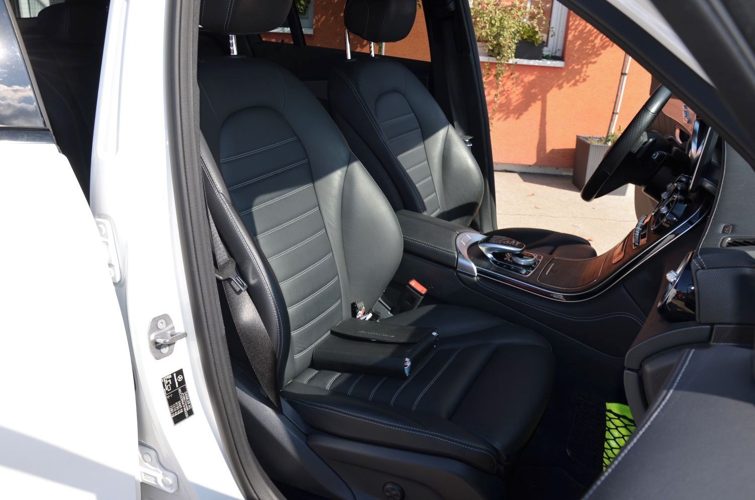 Mercedes-Benz GLC, 43 AMG/vzduch/tažné/nez.topení - fotka 6
