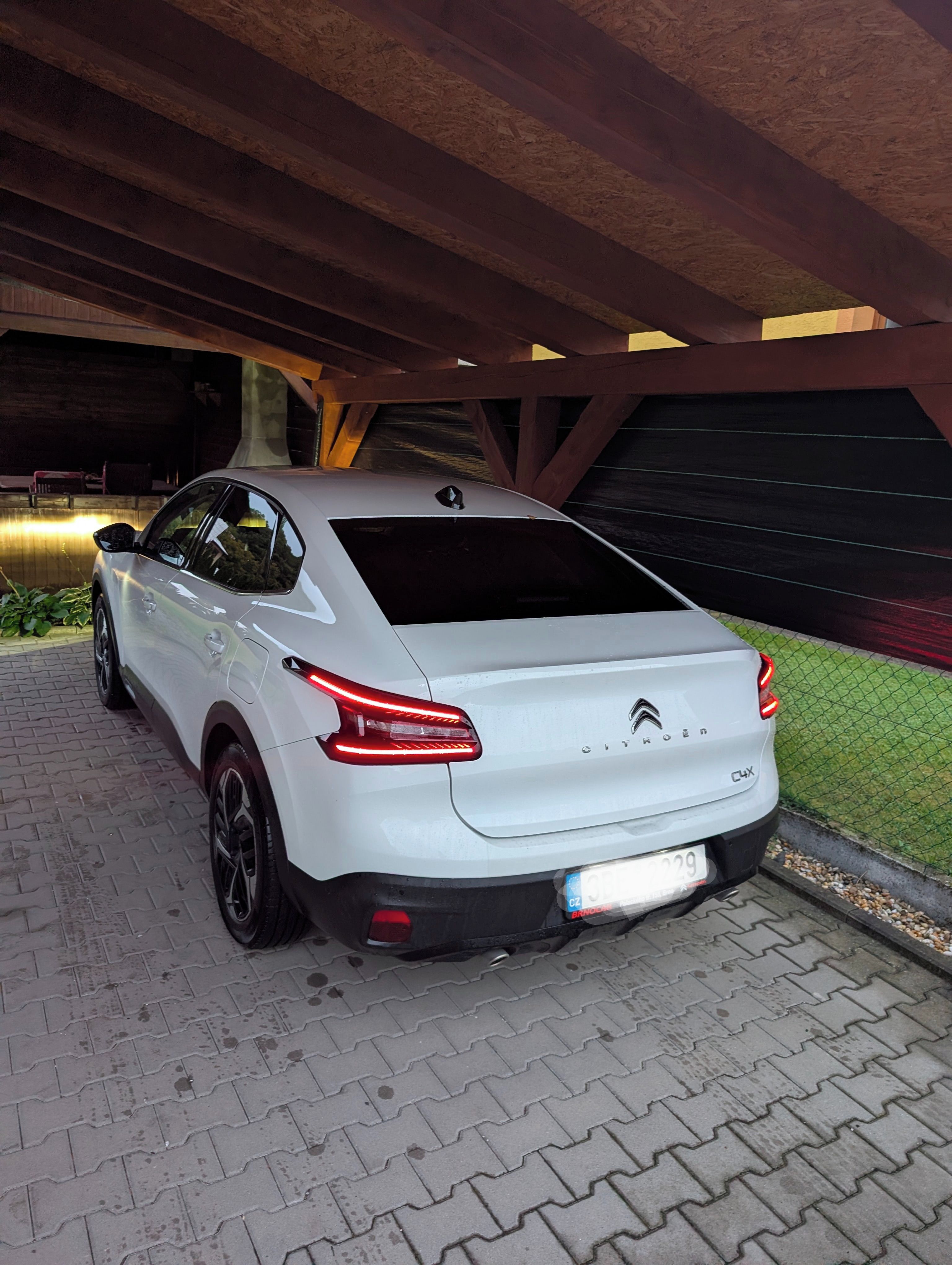 Citroën C4 X, Citroen C4X