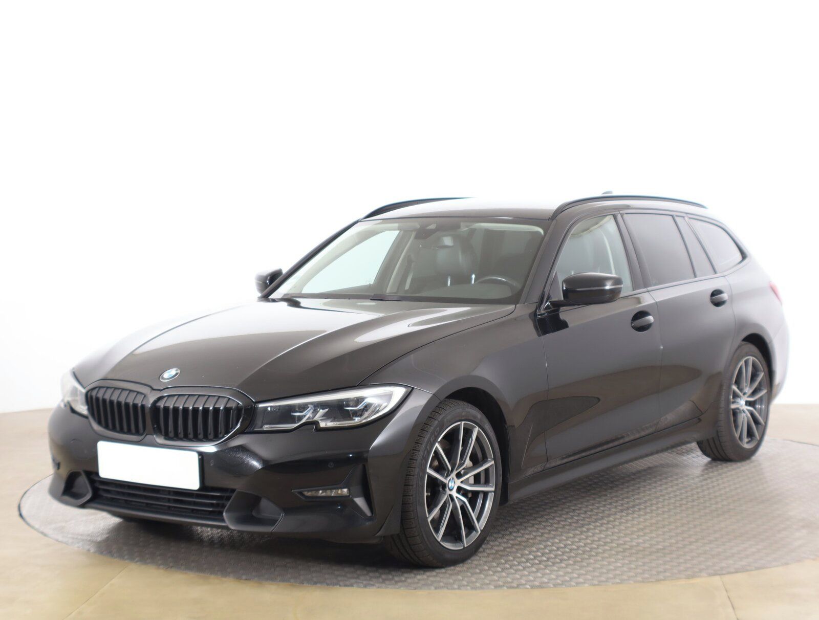 BMW Řada 3, 330 d xDrive, 4X4, Automat - fotka 2