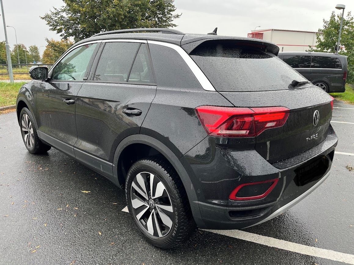 Volkswagen T-Roc, 1.0 TSI OPF Move, 12/2023 - fotka 4