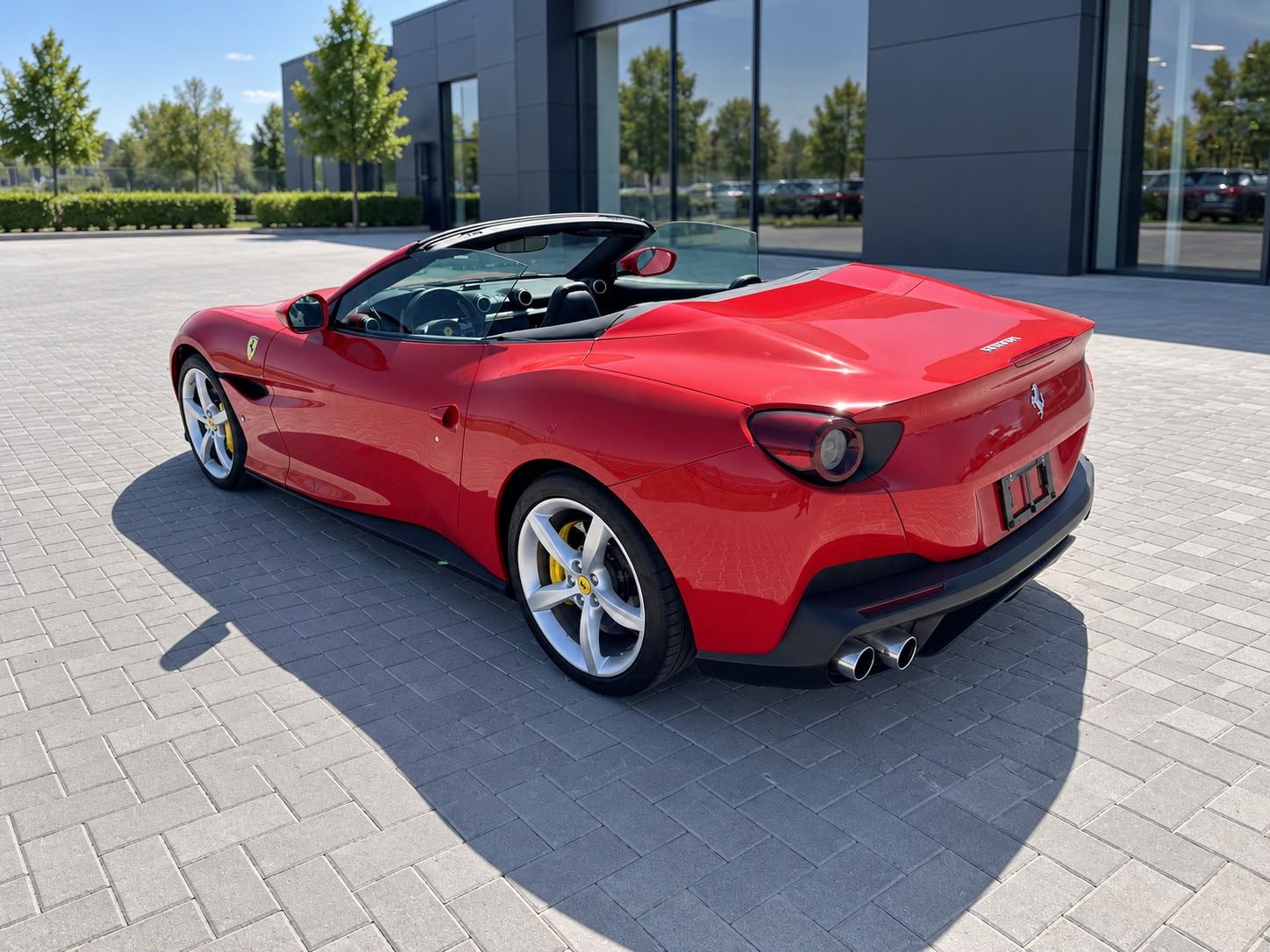 Ferrari Portofino, ferrari Portofino jako NOVÉ - fotka 3