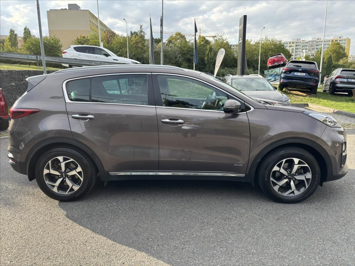 Kia Sportage, 1,6 i AT 4x4 TOP ZÁRUKA TAŽNÉ - fotka 6