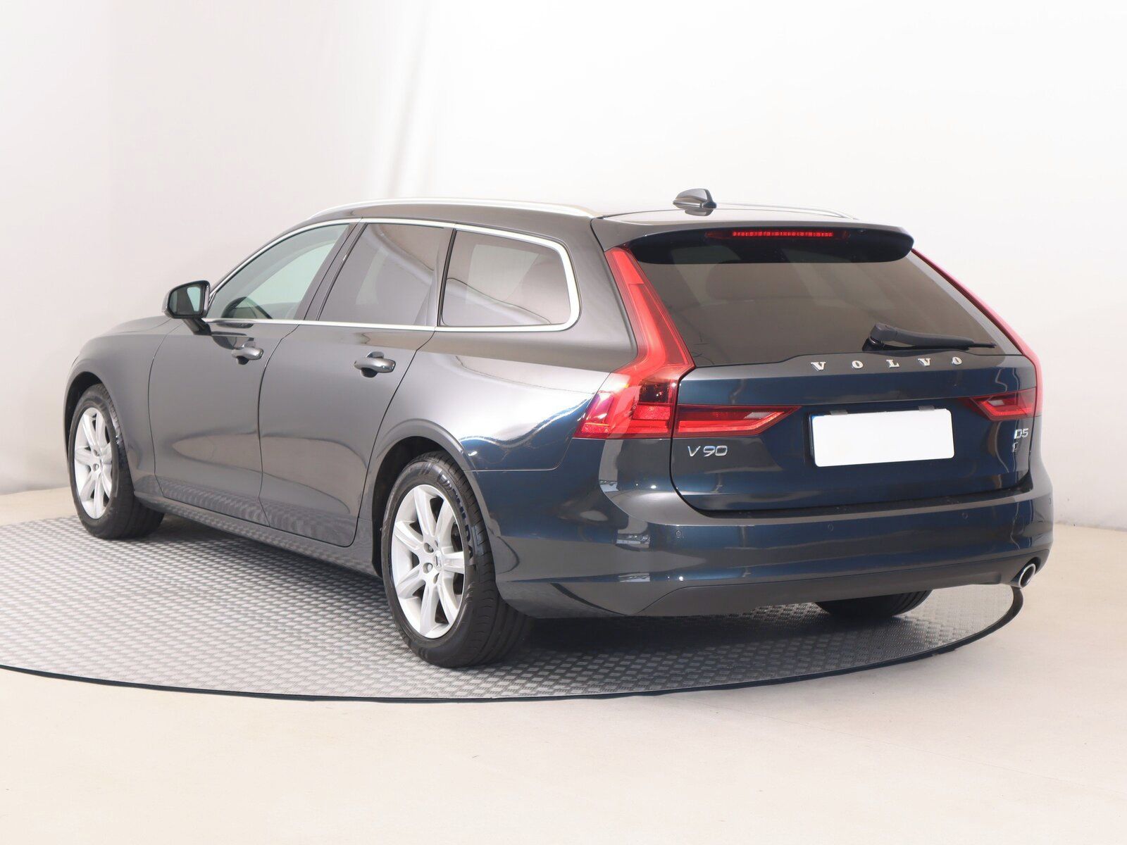 Volvo V90, D3, Serv.kniha - fotka 4