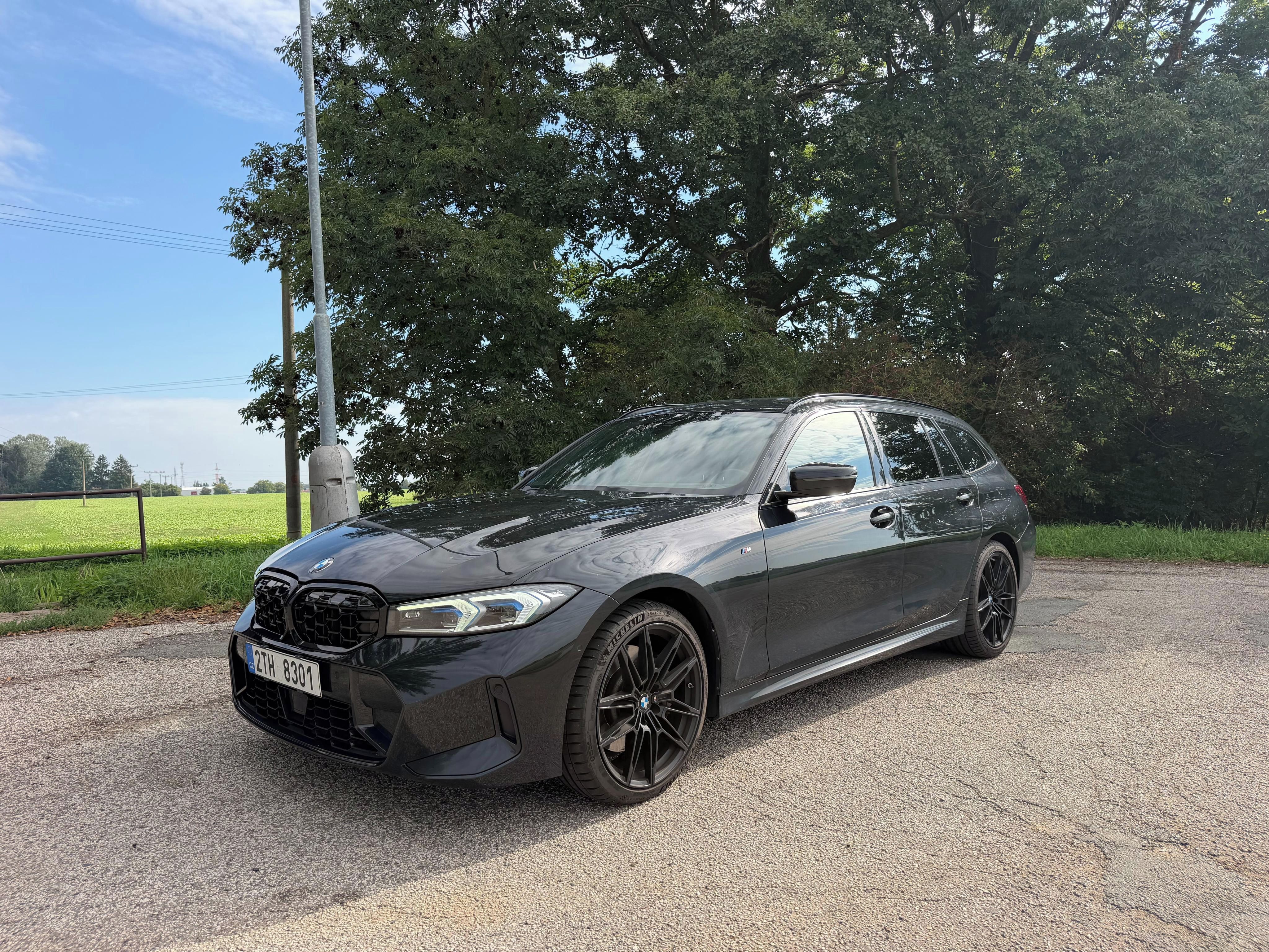 BMW Řada 3, 330i xDrive ČR DPH Tažné