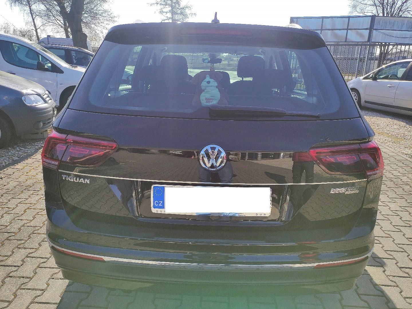 Volkswagen Tiguan, 2.0 TDi 130KW HIGHLINE ZÁVĚS - fotka 6