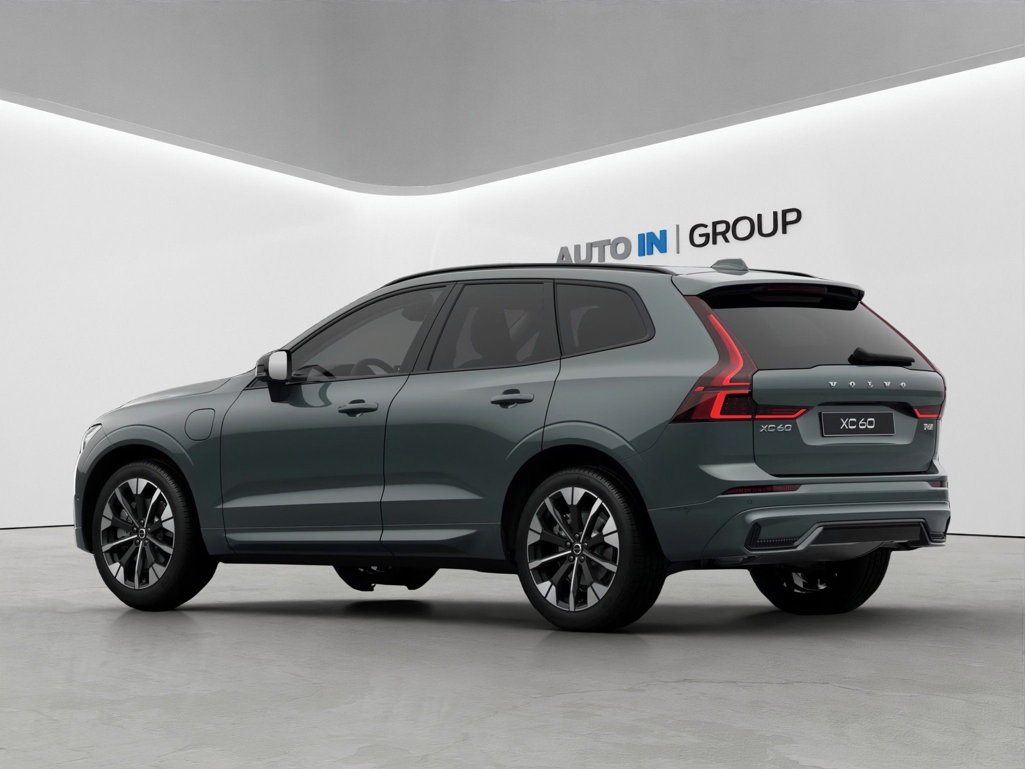 Volvo XC60, DARK T6 ULTRA,4X4 - fotka 4