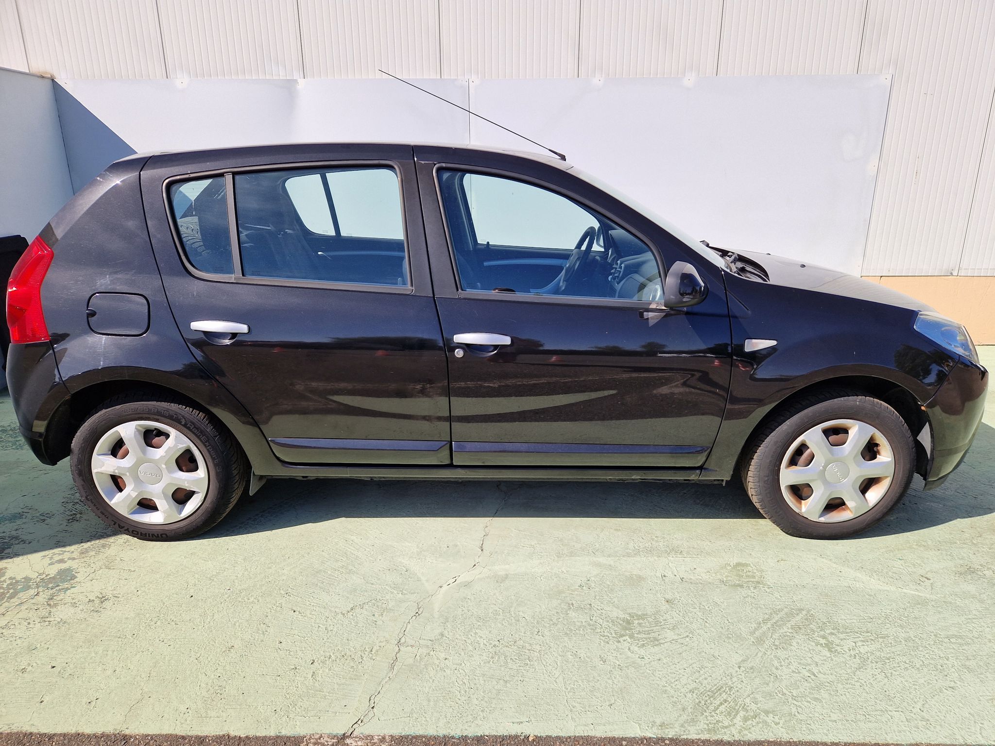 Dacia Sandero, Laureate 1.4, Klima - fotka 5
