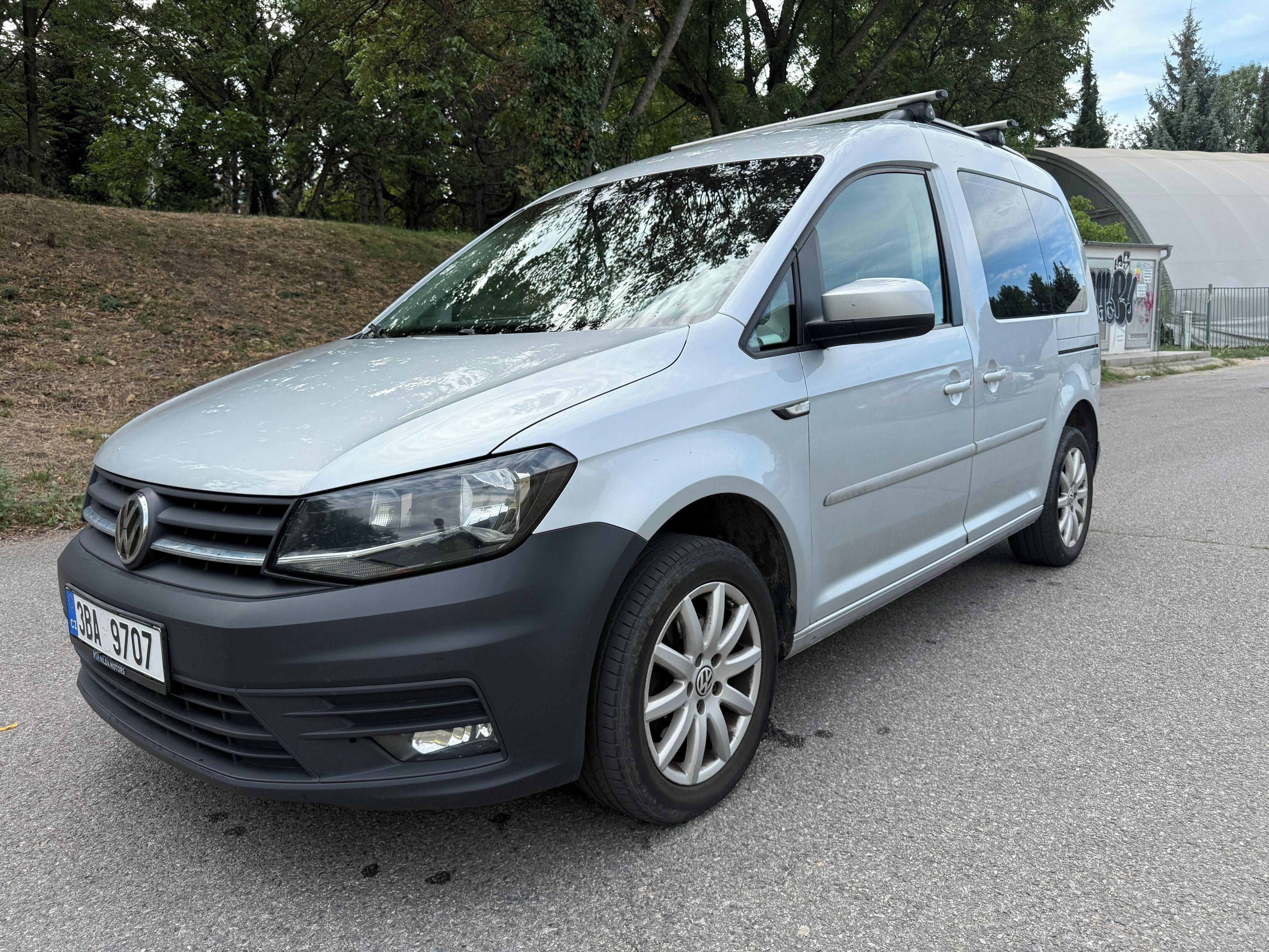 Volkswagen Caddy, 2.0 TDI 75kw - TZ, REZERVA - fotka 2
