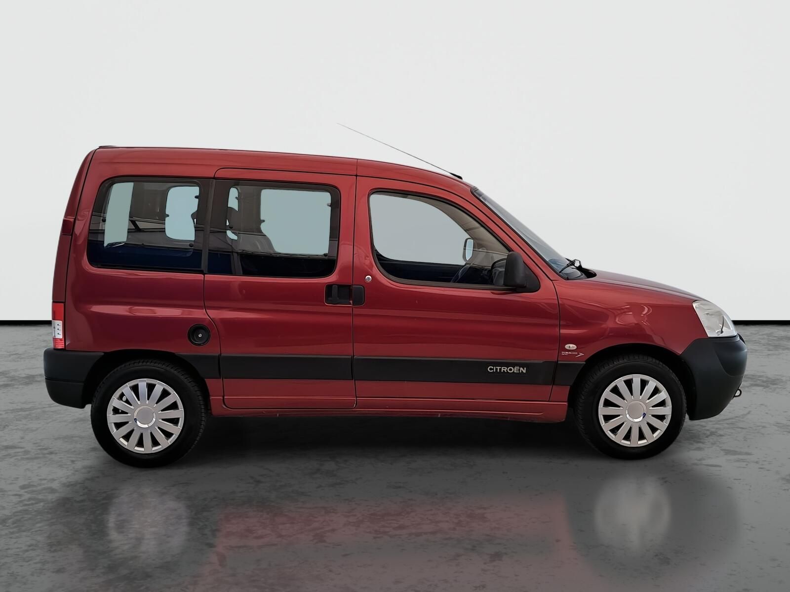 Citroën Berlingo, 1.6 HDi, 5Míst, Klima, ČR, DPH - fotka 6