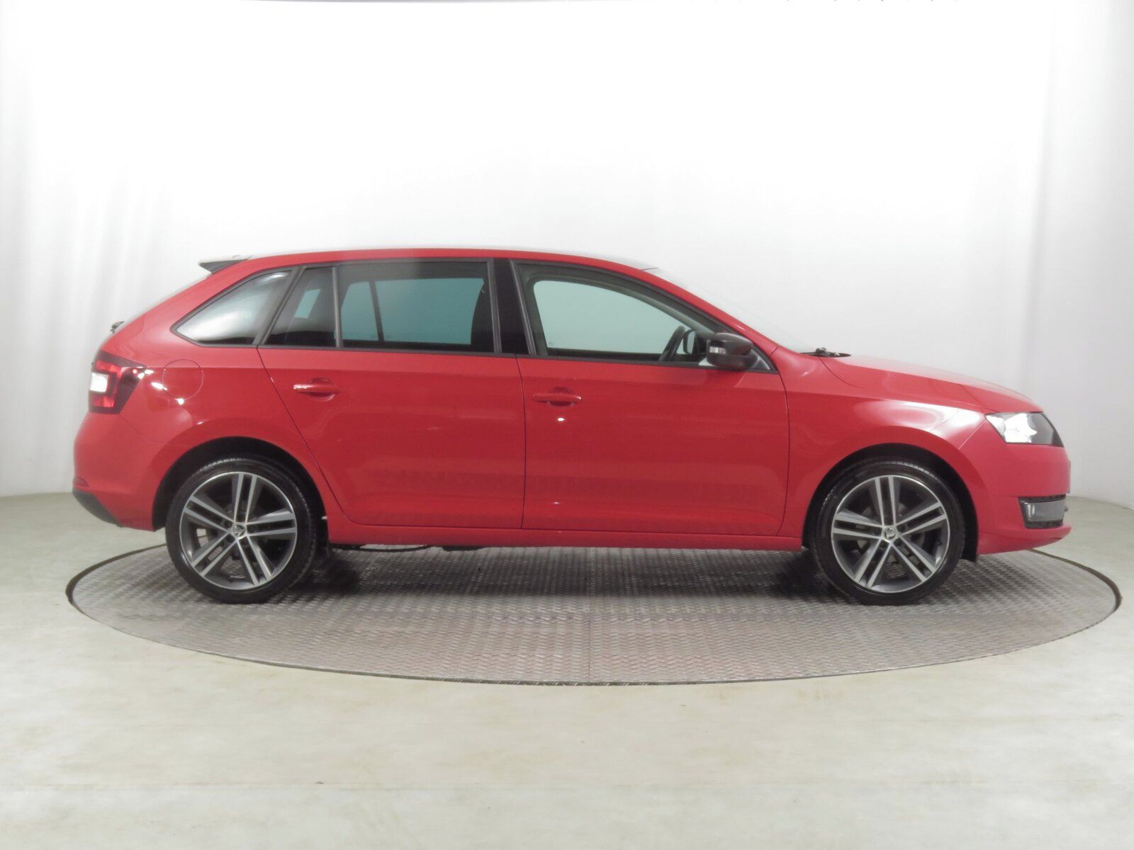 Škoda Rapid, 1.2 TSI, Spaceback, Automat - fotka 6