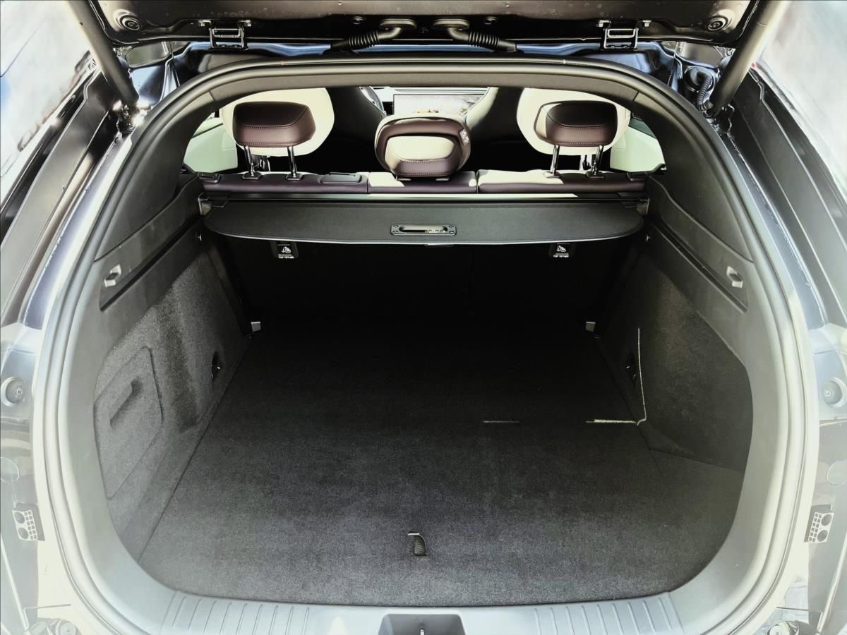 Mazda CX-6e, TAKUMI PLUS - fotka 4