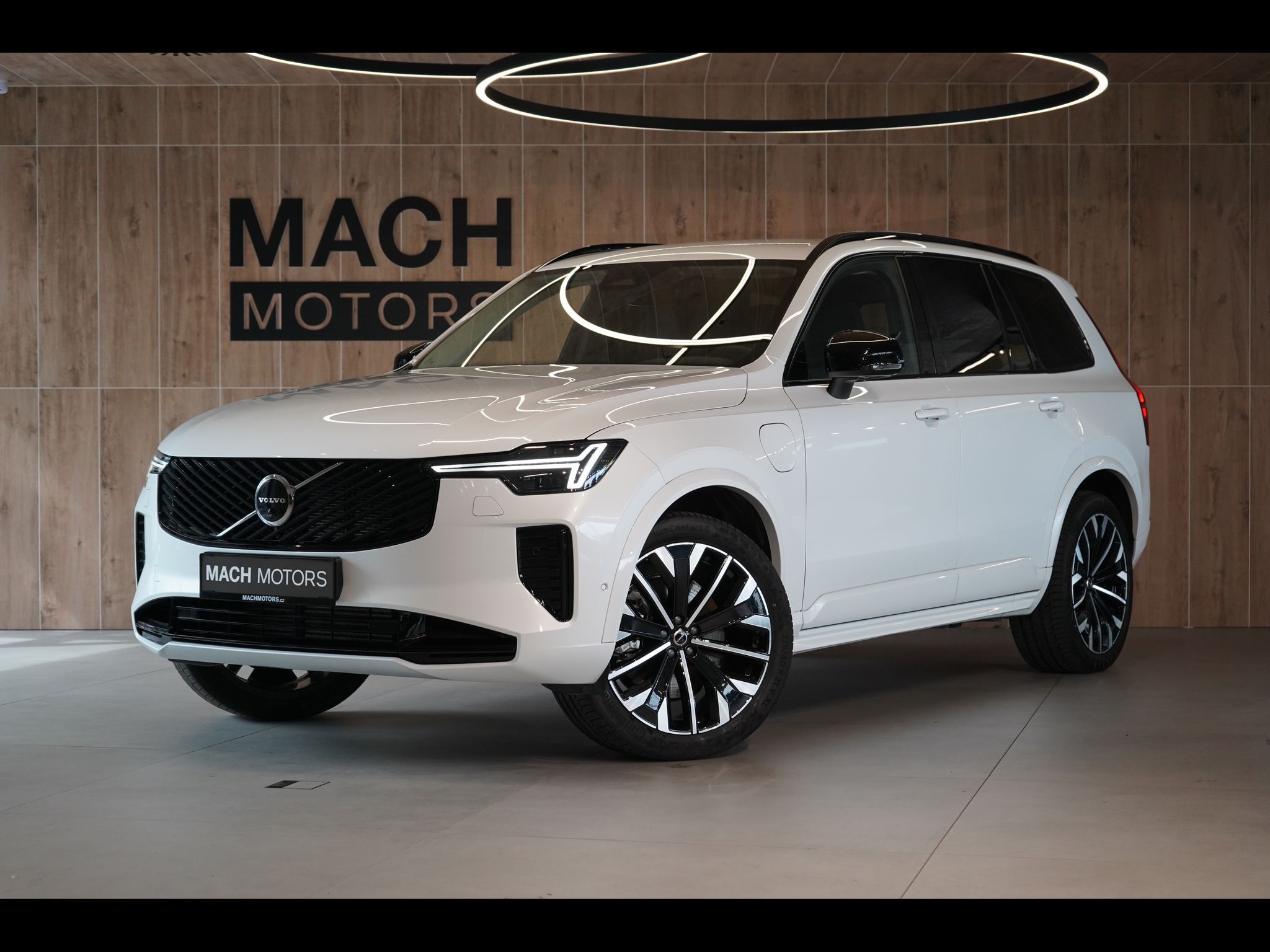Volvo XC90, T8 PLUS Dark, Vzduch,Ventilace