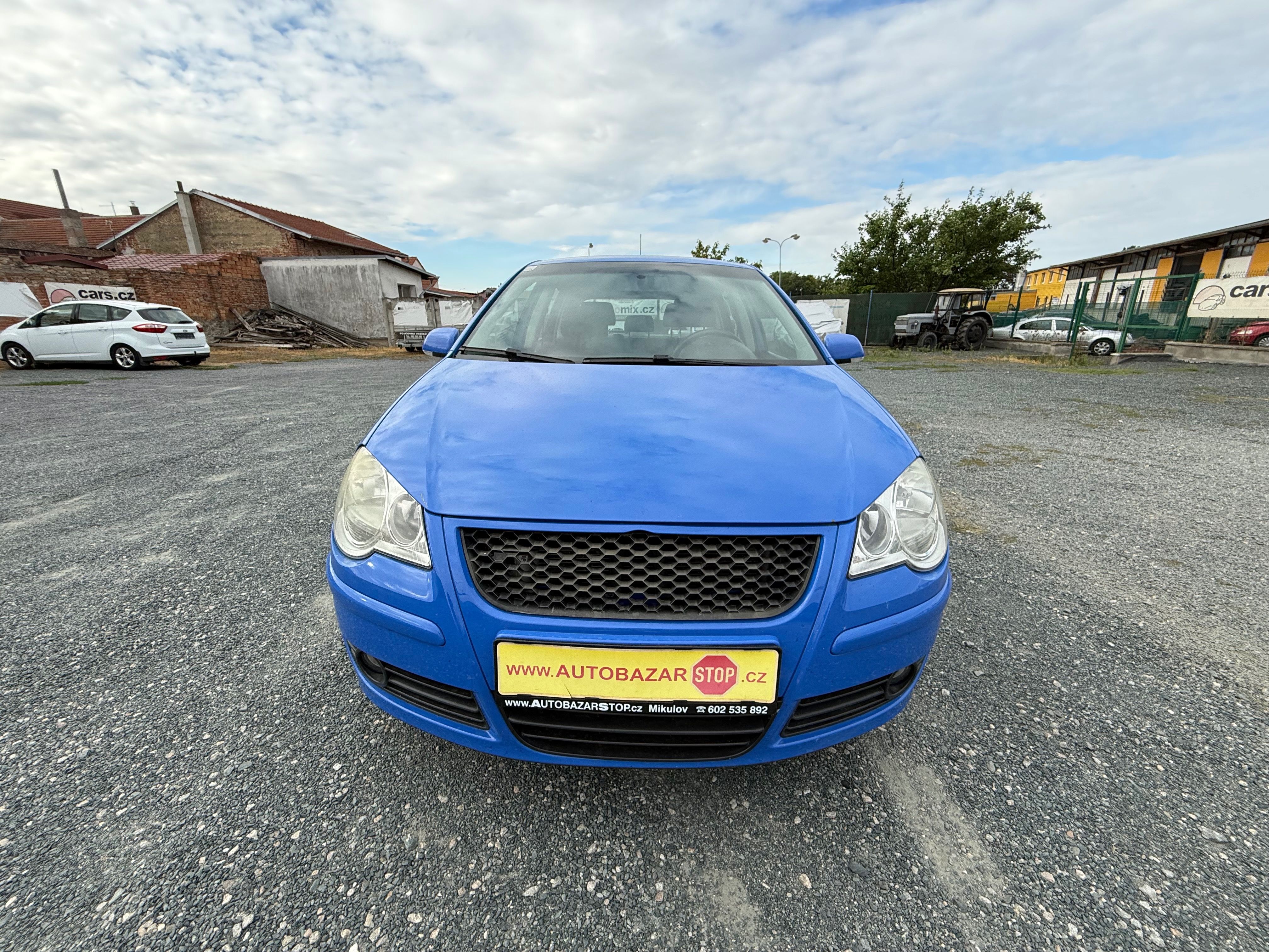 Volkswagen Polo, 1.2htp 44kW klima servis - fotka 2