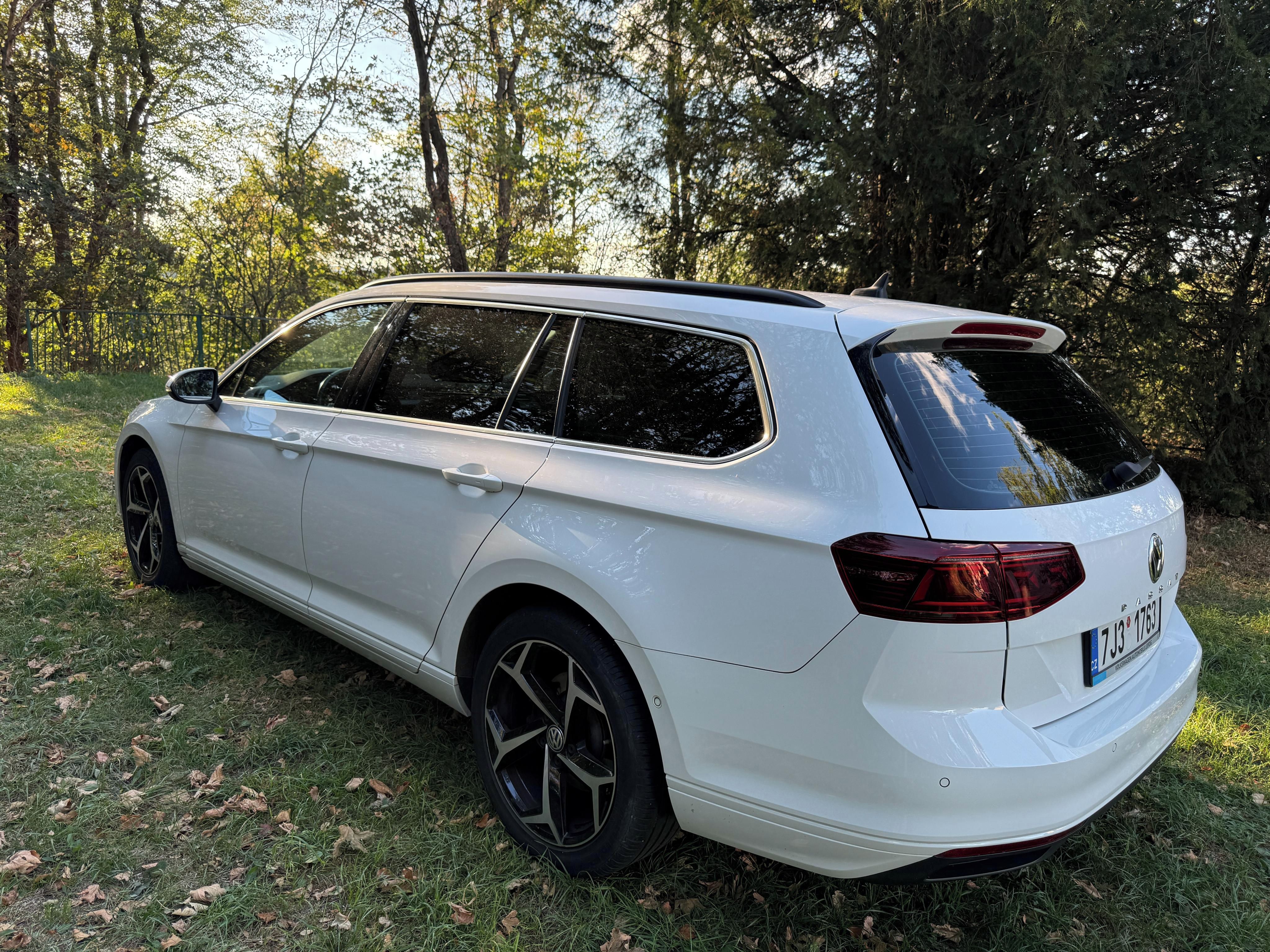 Volkswagen Passat, VW Passat 2.0 TSI - 140 kW - fotka 6