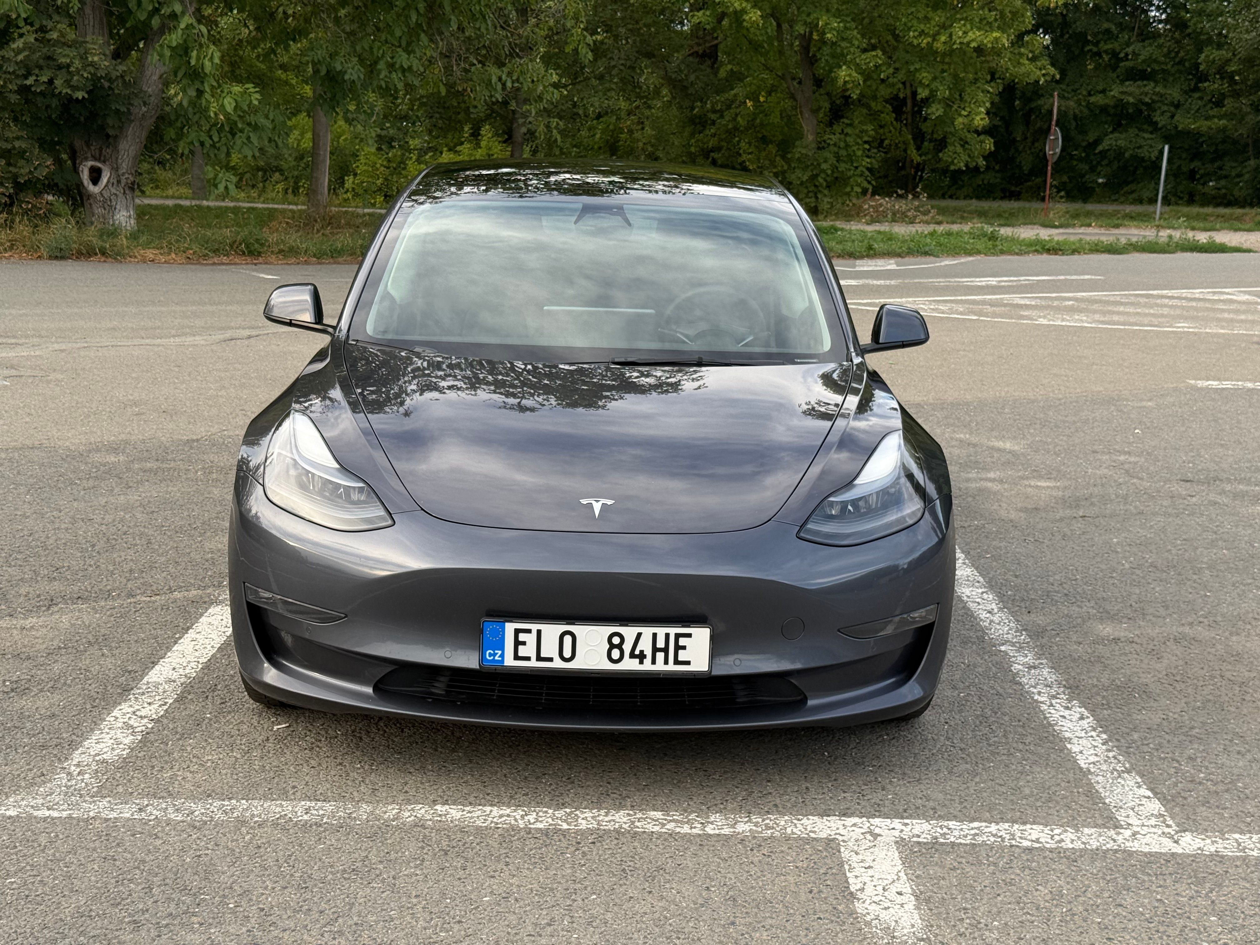 Tesla Model 3, LR, 93 %, Ryzen, Tažné, Matrix - fotka 2