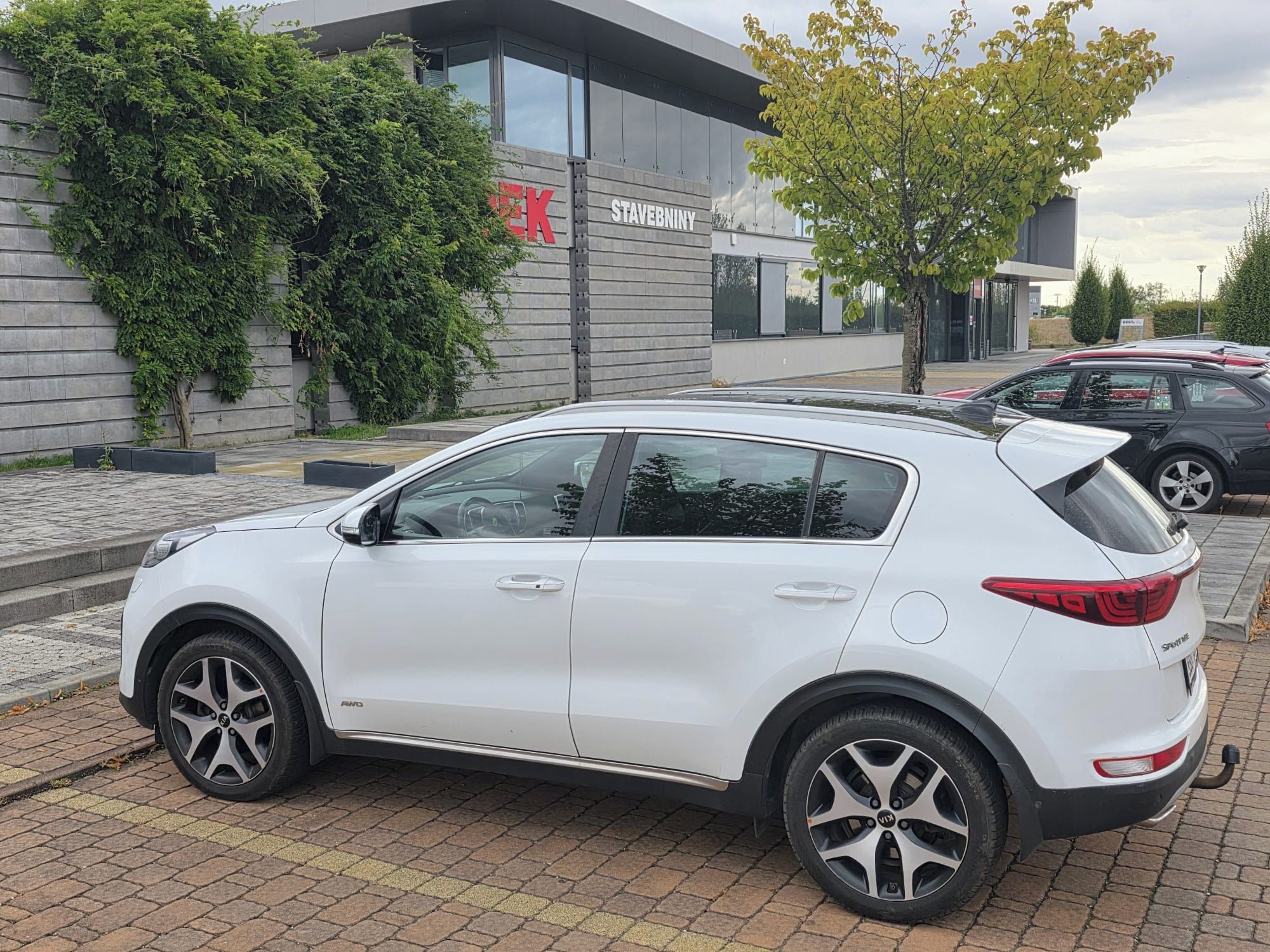 Kia Sportage, 2,0 CRDI GT Line - fotka 4