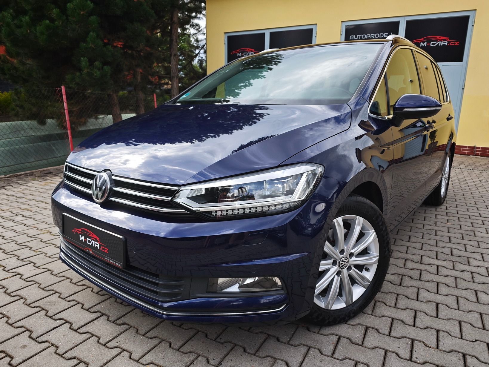Volkswagen Touran, 1.4 TSI HIGHLINE, DSG, VÝHŘEV
