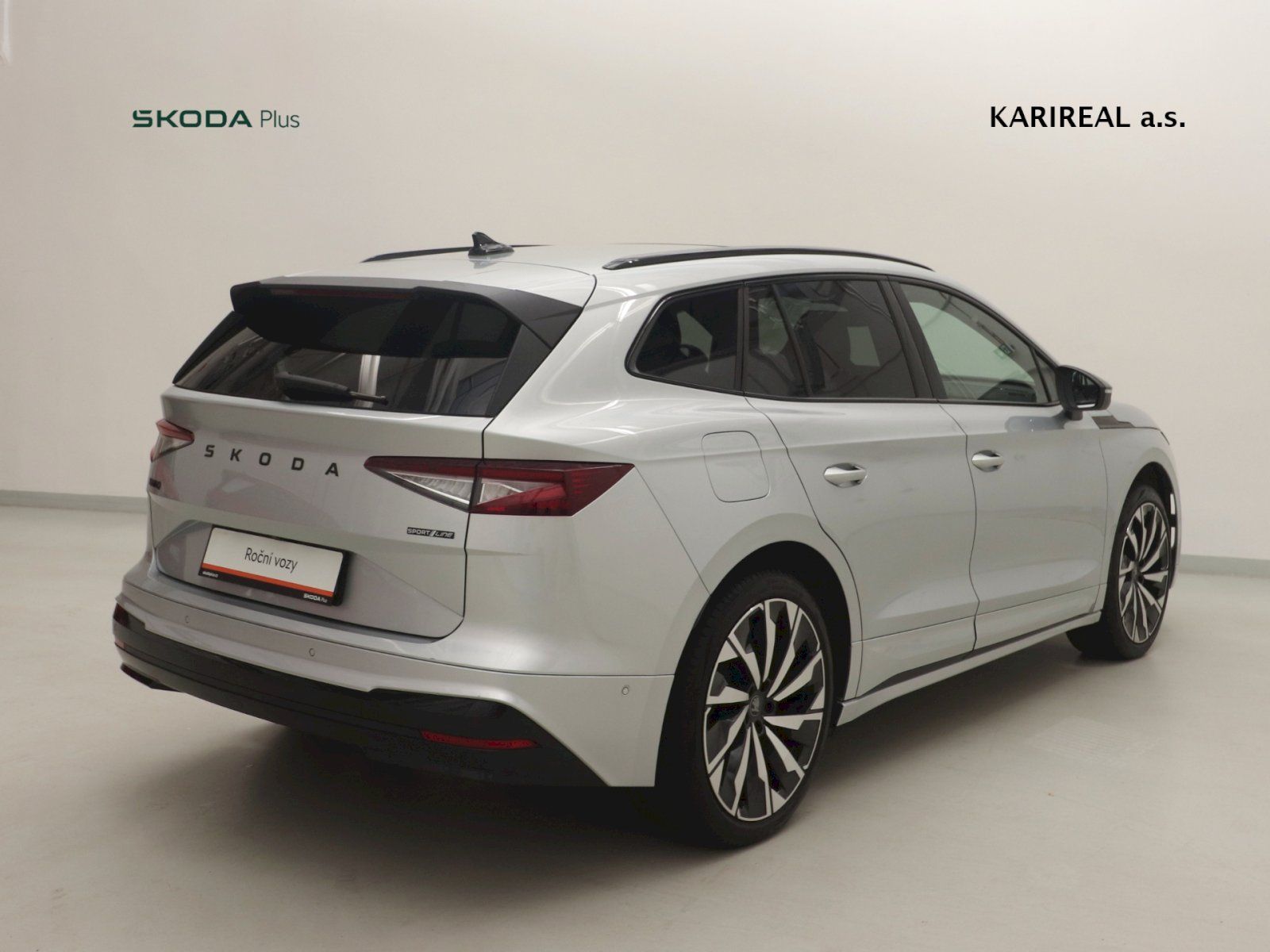 Škoda Enyaq iV, 85x, 82kWh 210kW SportLine - fotka 2