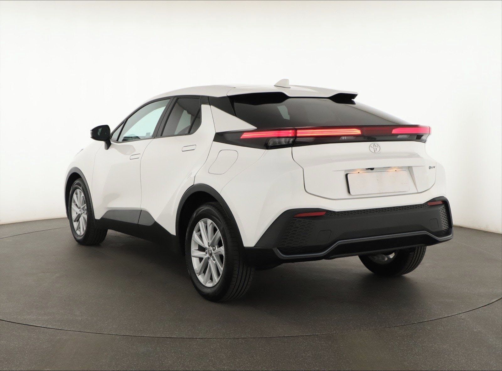Toyota C-HR, 1.8 Hybrid, Záruka, Automat - fotka 4