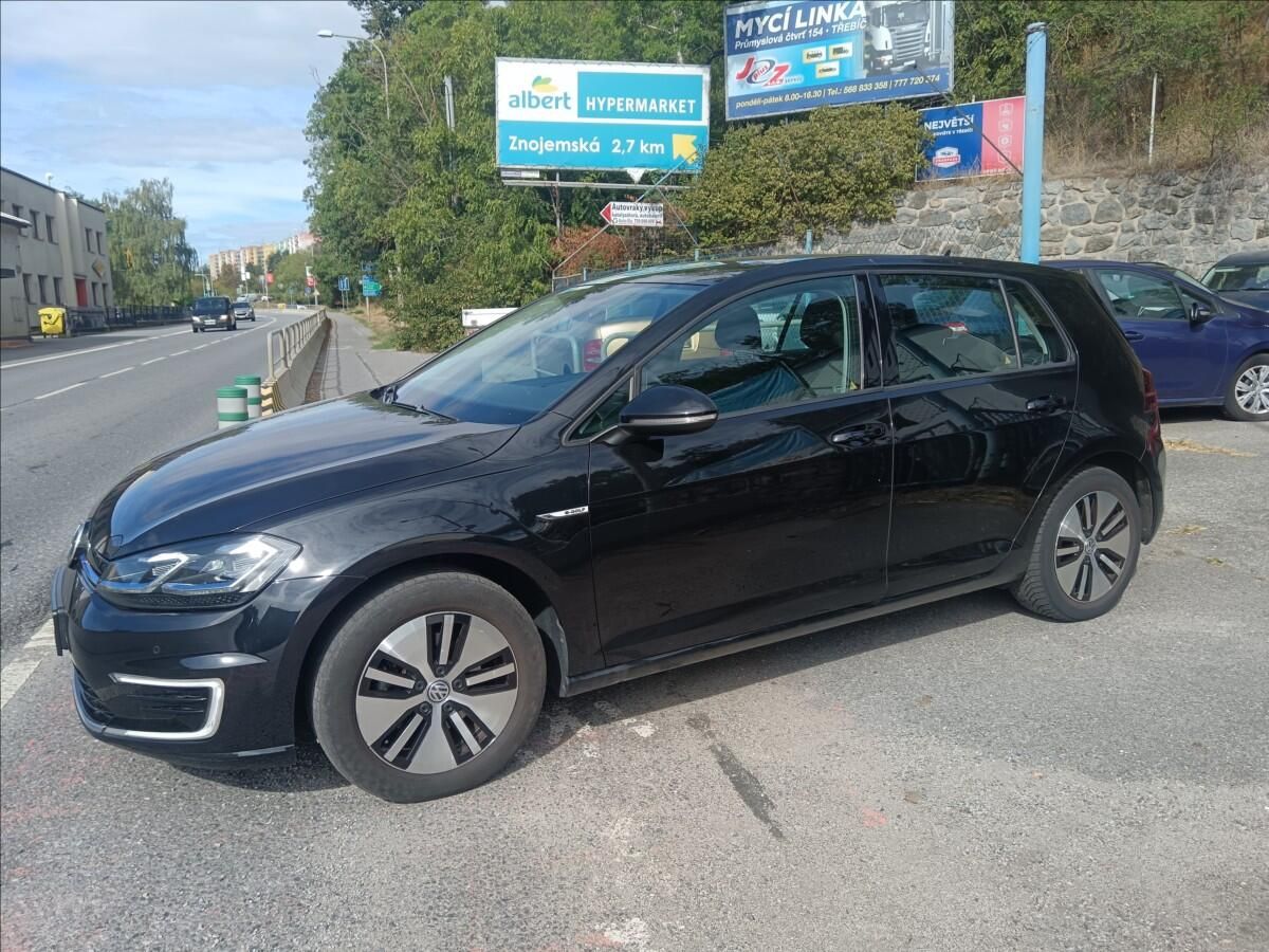 Volkswagen Golf, 0,0 e electric drive 100kW - fotka 5