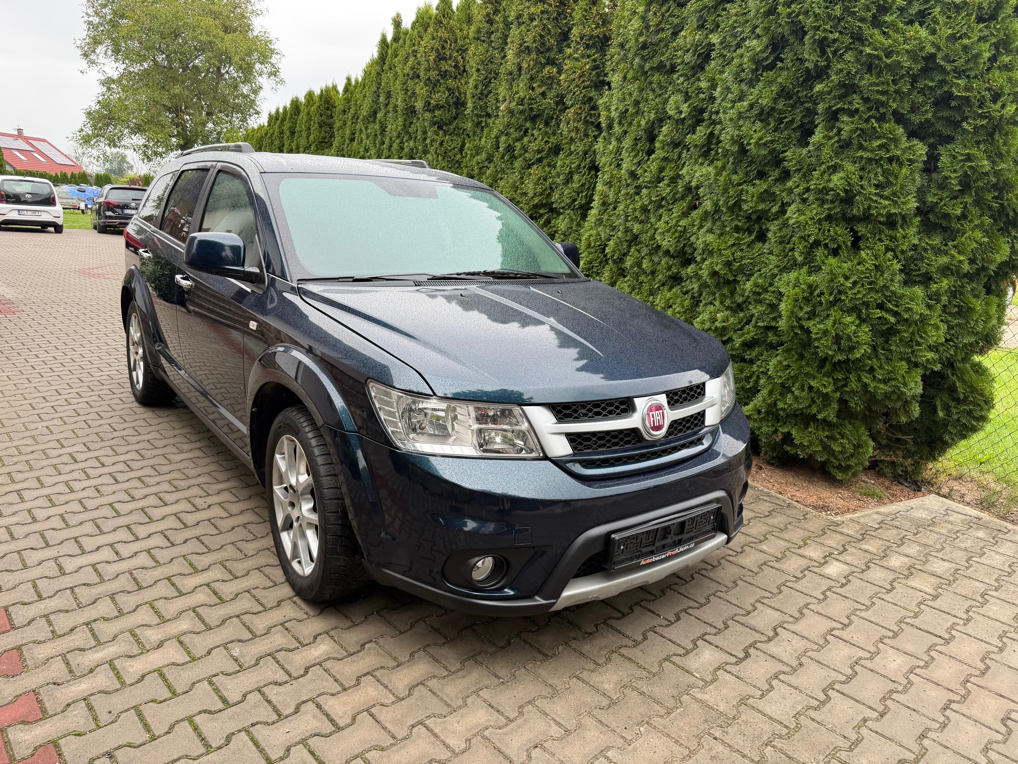 Fiat Freemont, 2,0 D/125kw 4x4 , 7 Míst Tažné - fotka 3