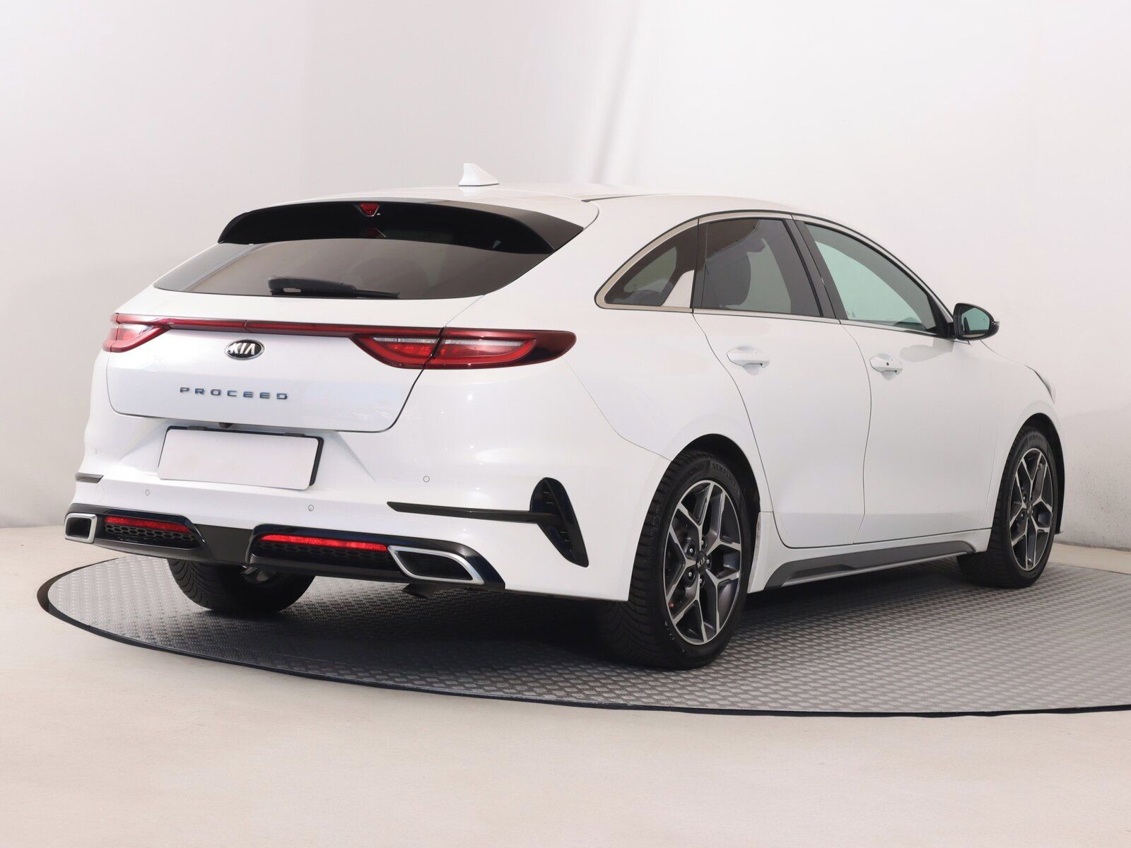 Kia ProCeed, 1.5 T-GDI, Automat, Serv.kniha - fotka 5