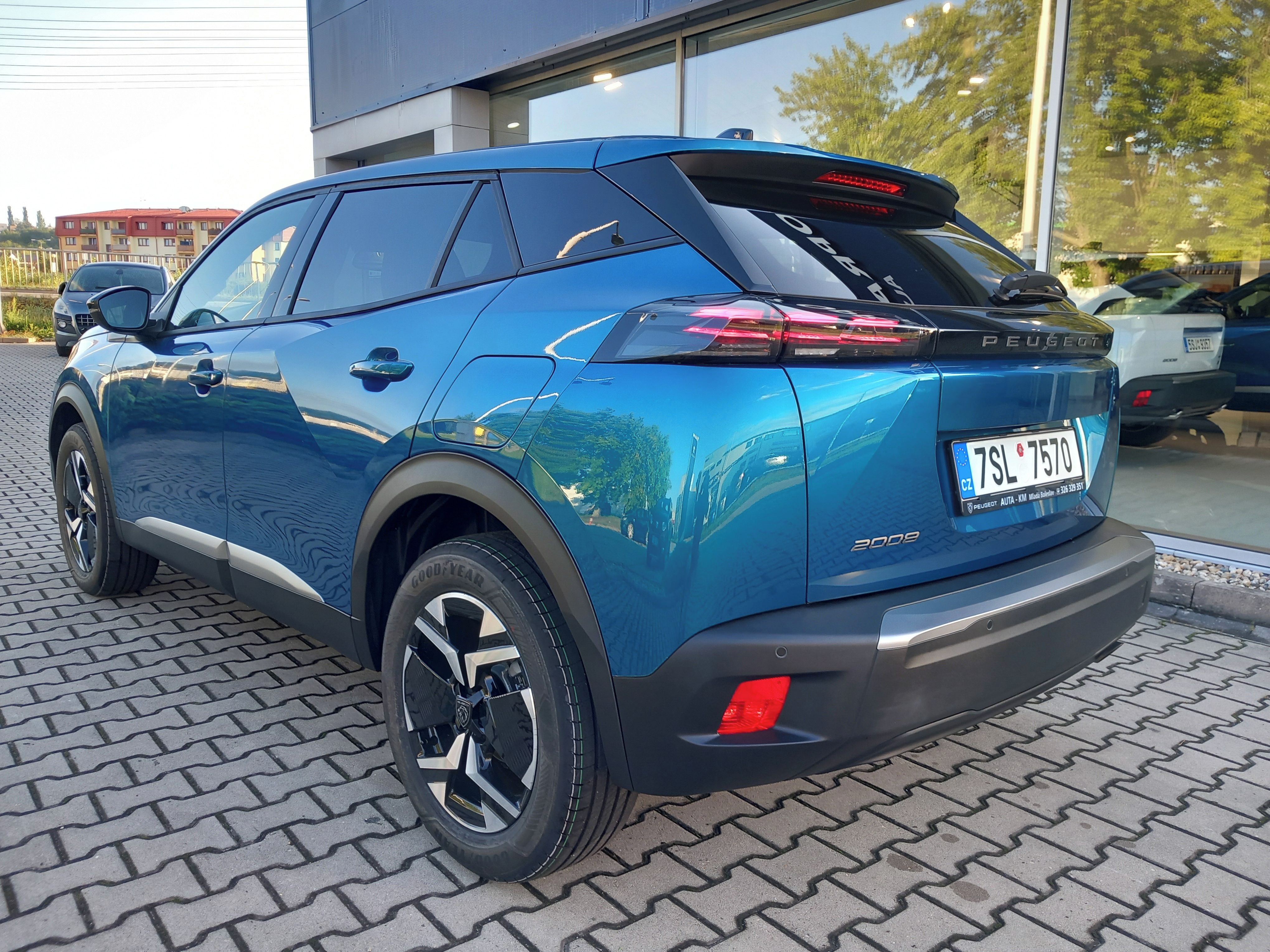 Peugeot 2008, ALLURE TURBO 100 - fotka 3