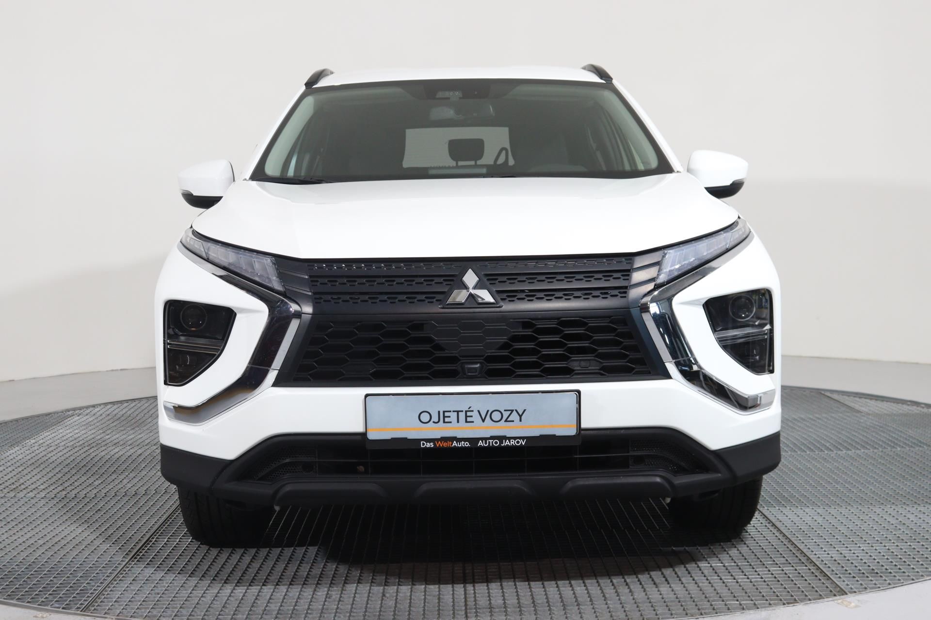 Mitsubishi Eclipse, Cross 2,4Phev AT 4x4 - fotka 4