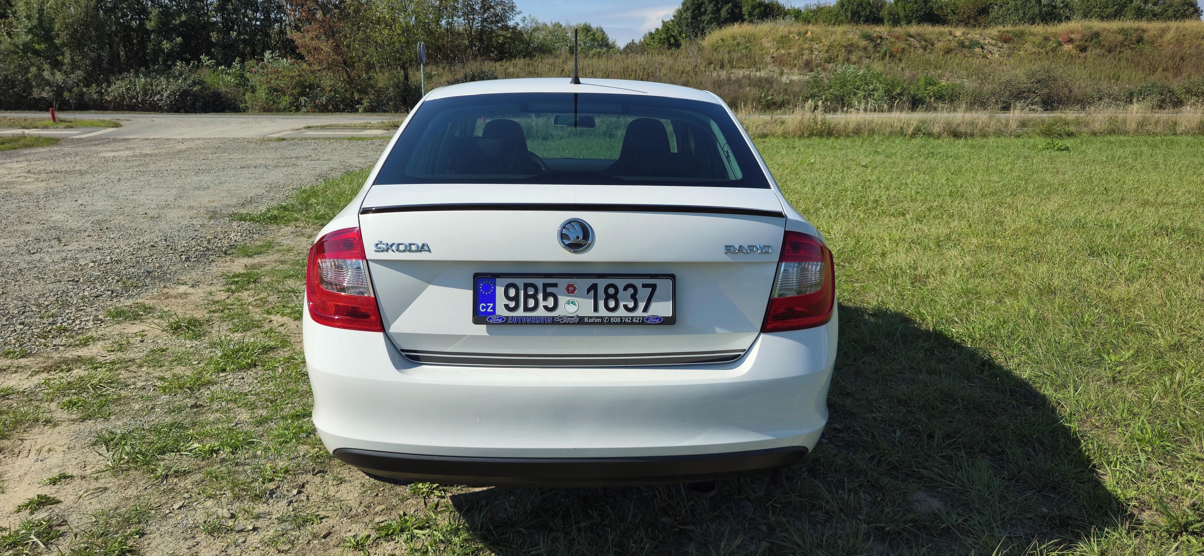 Škoda Rapid, Style Plus Sport 1,2TSi 77kW - fotka 4