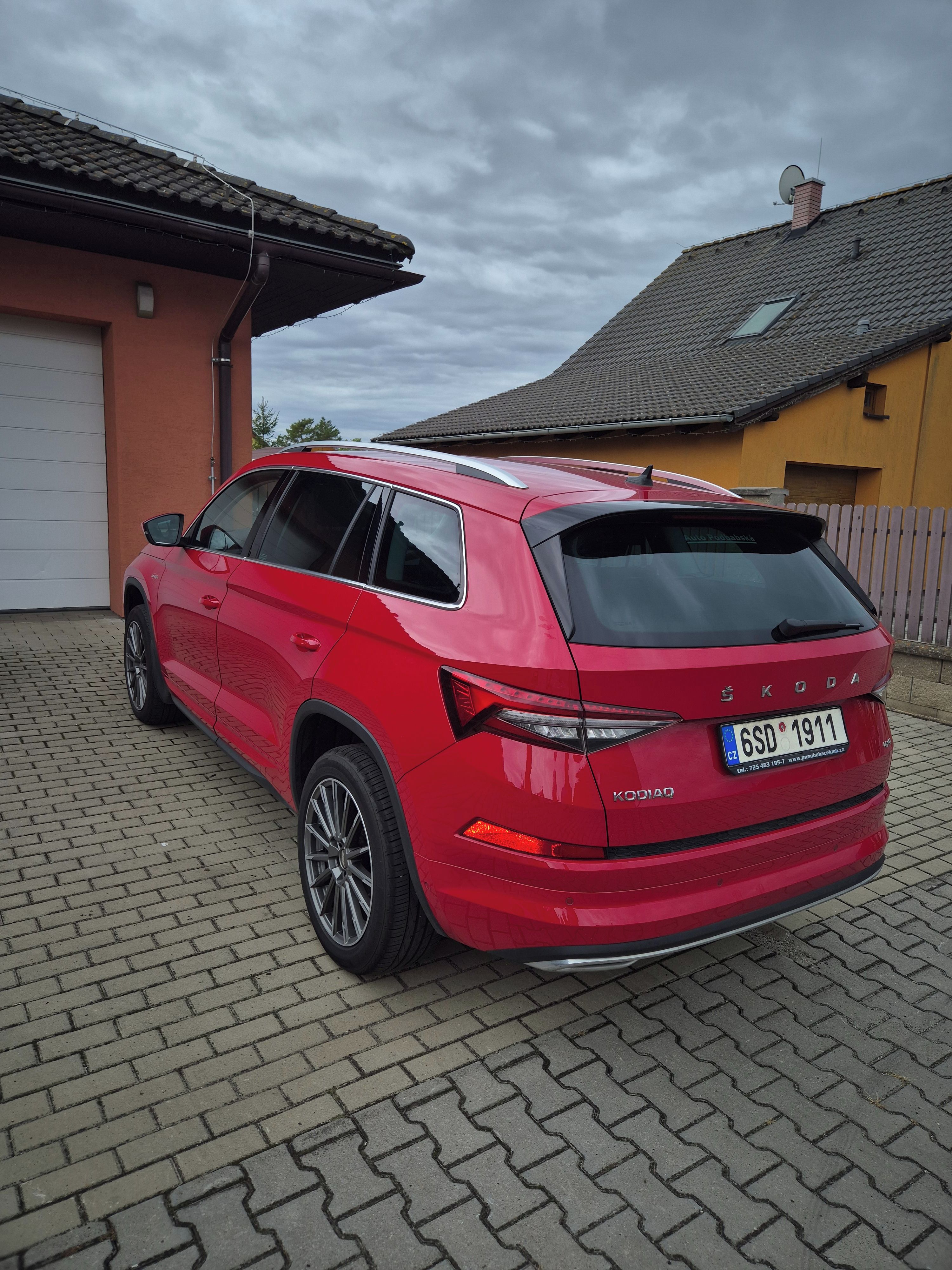Škoda Kodiaq, Škoda Kodiaq, L&K 2.0 TDI - fotka 3