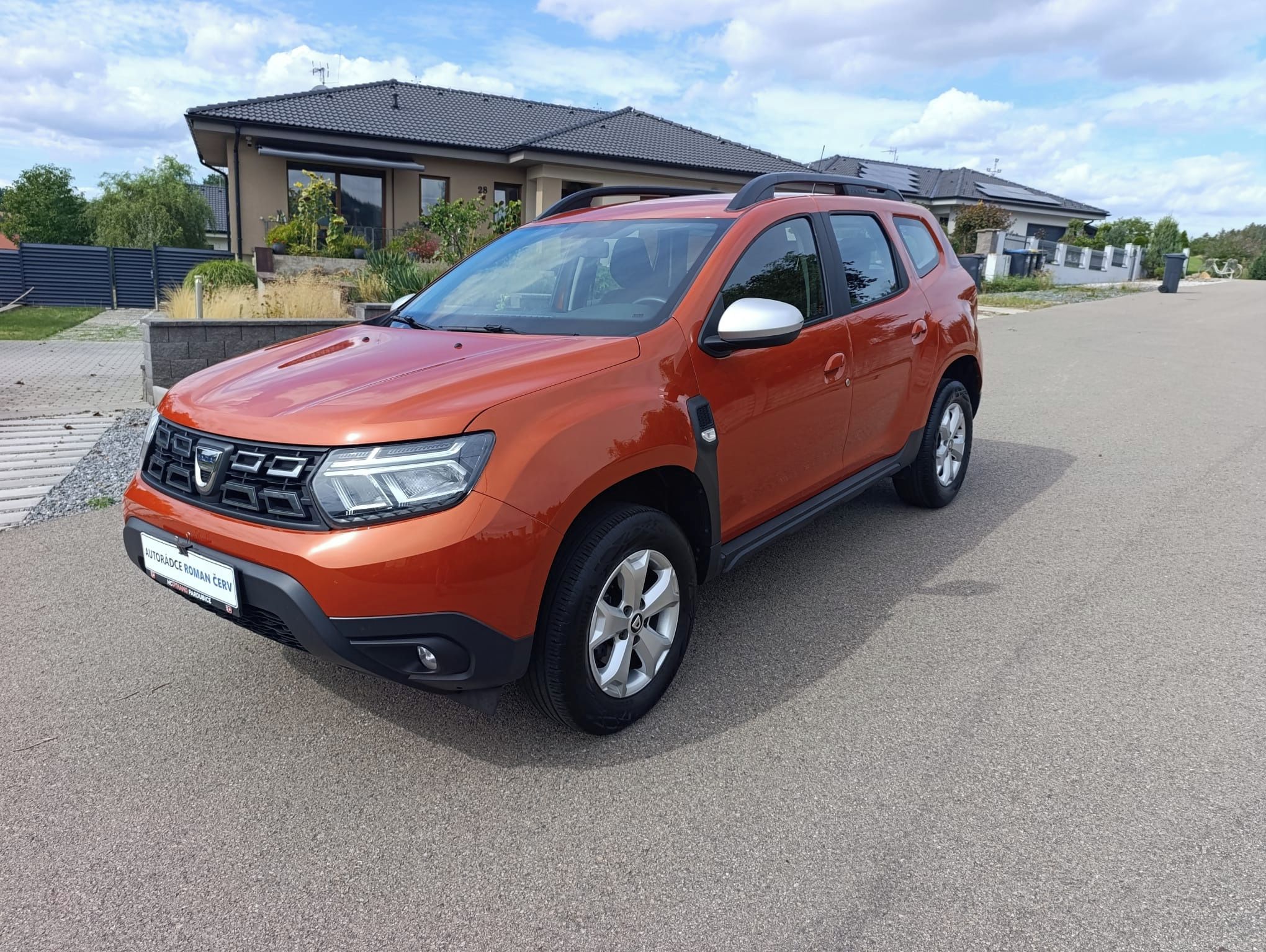 Dacia Duster, 1.maj,ČR,serv.k,záruka,LED sve