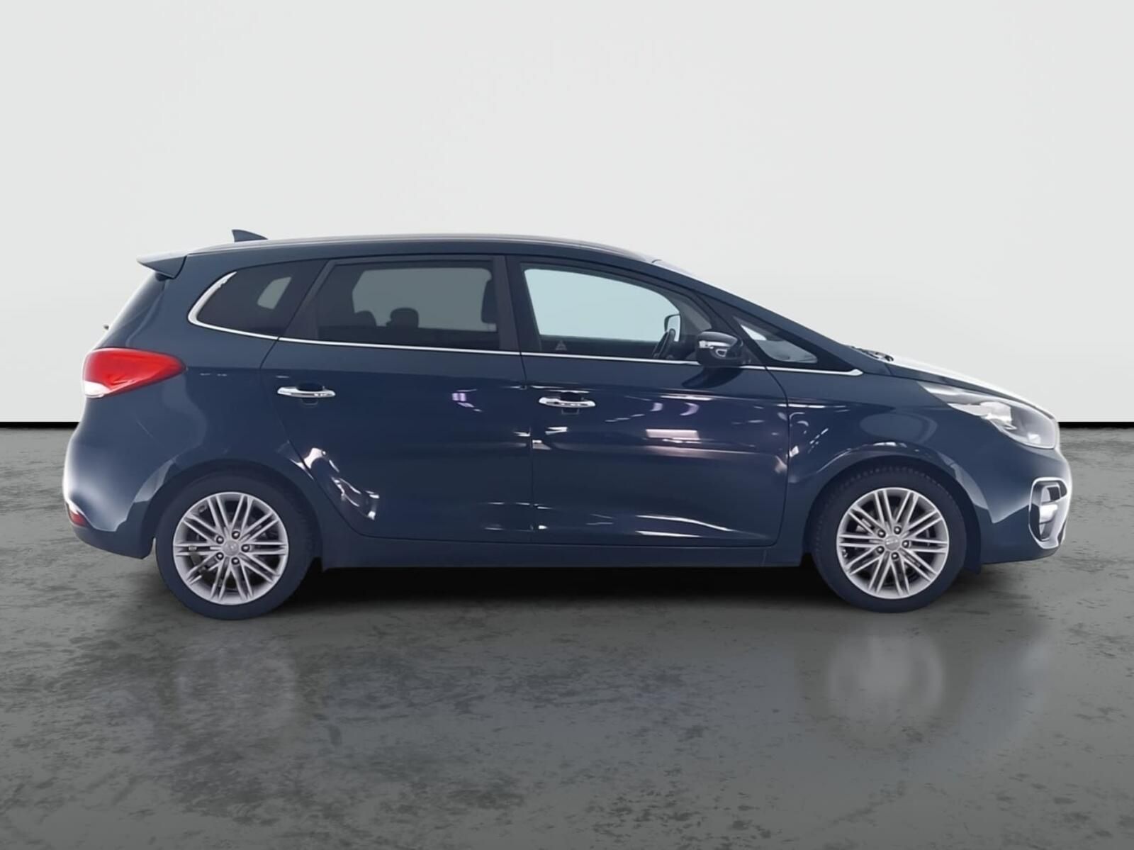 Kia Carens, 1.6 GDI, Serv.kniha - fotka 6