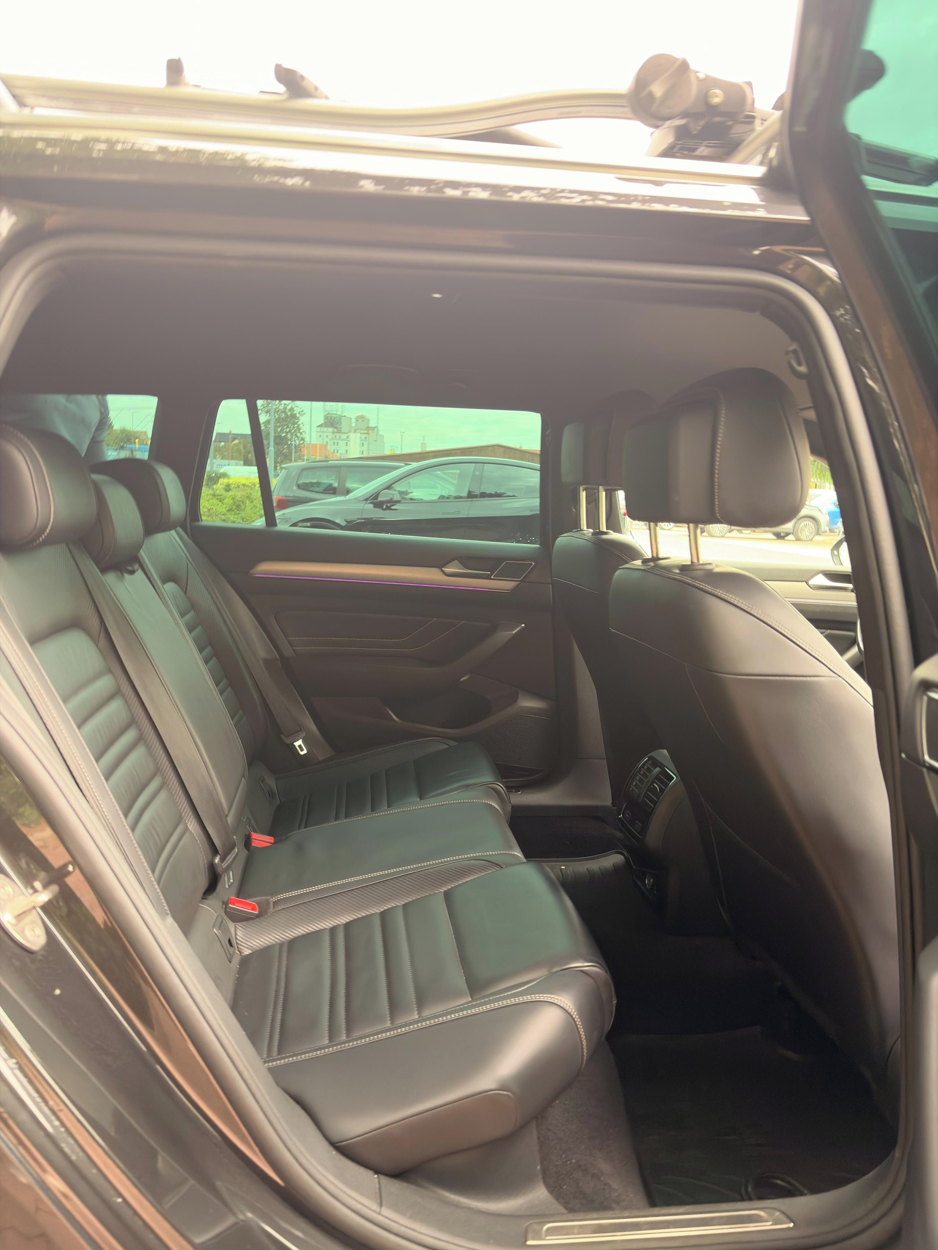 Volkswagen Passat, 2.0 TDI 140kw r-line - fotka 5