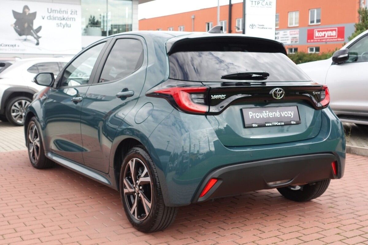 Toyota Yaris, 1,5 HEV Style - fotka 6